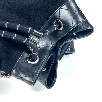 Chanel Wool Black Shoulder Bags