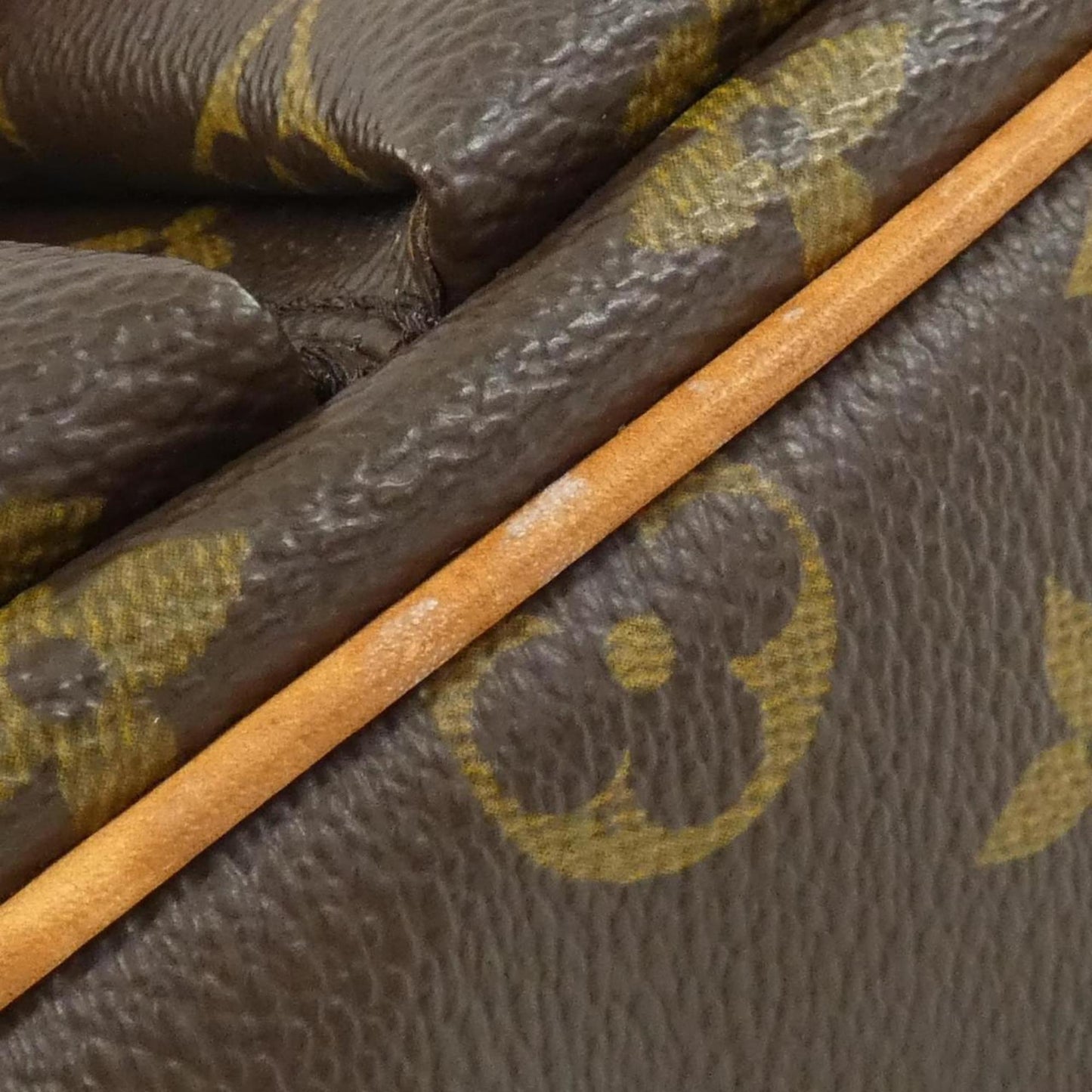 Louis Vuitton Coated Canvas Brown Shoulder Bags