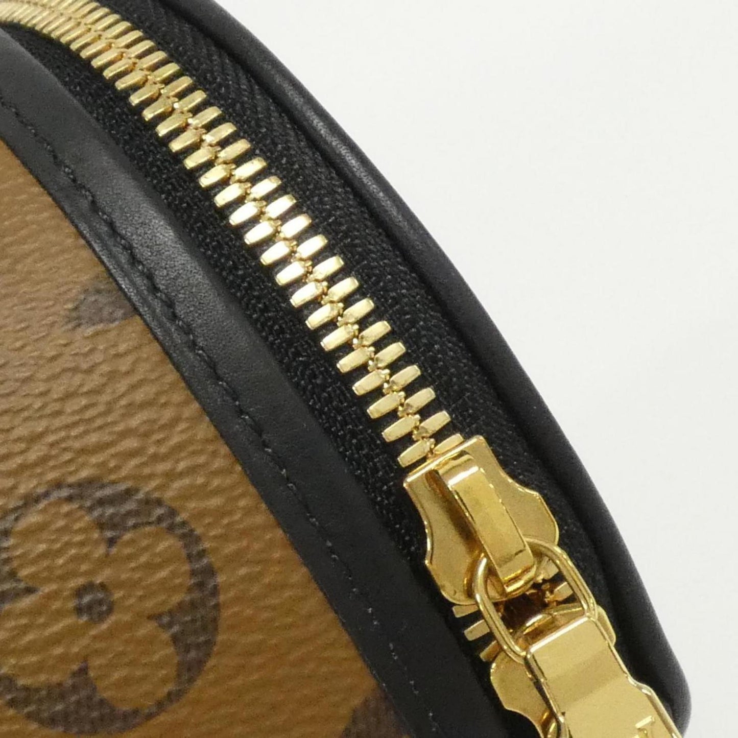 Louis Vuitton Monogram Canvas Brown Shoulder Bags