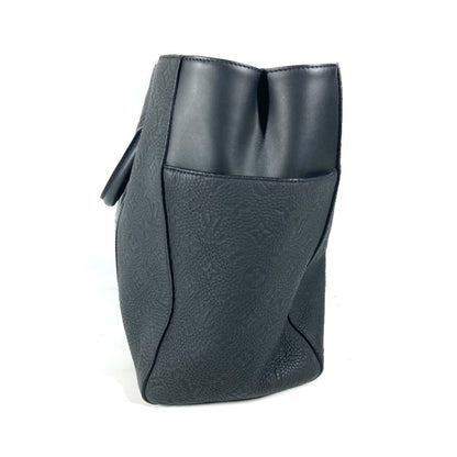 Louis Vuitton Monogram Canvas Black Shoulder Bags