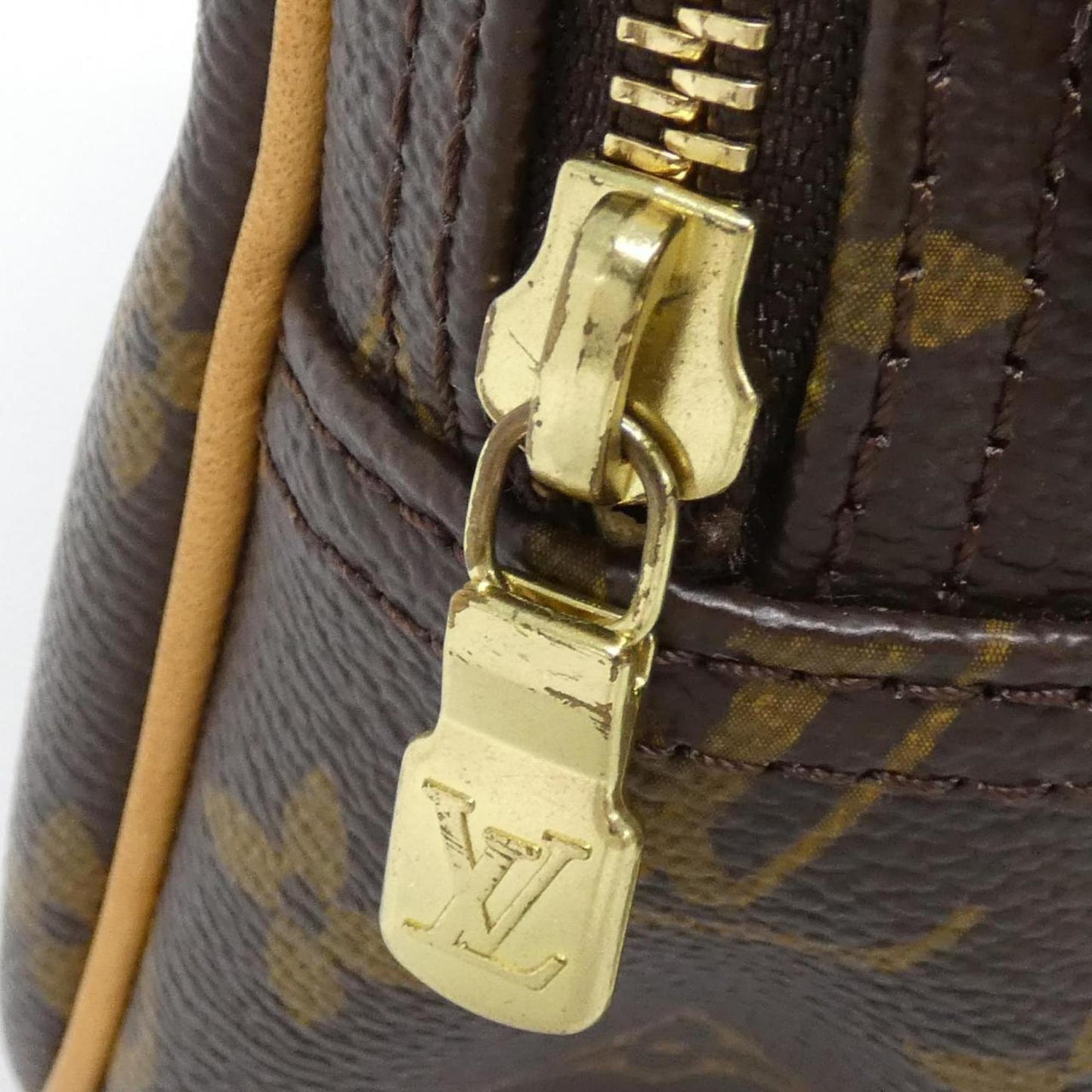 Louis Vuitton Coated Canvas Brown Shoulder Bags