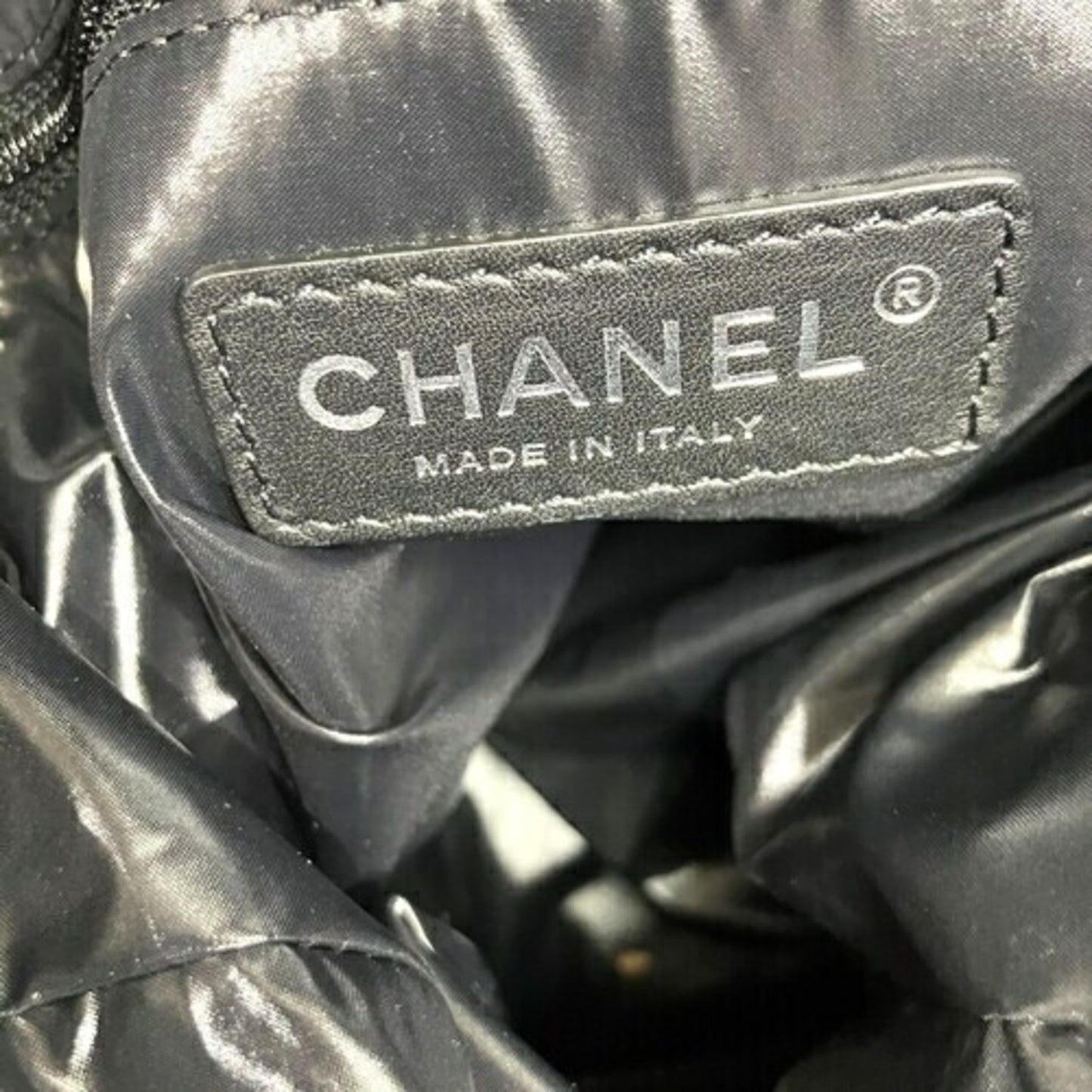 Chanel Wool Blue Shoulder Bags