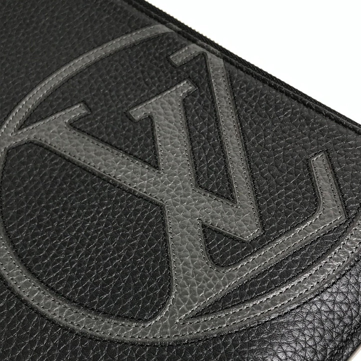 Louis Vuitton Others Black Clutch Bags