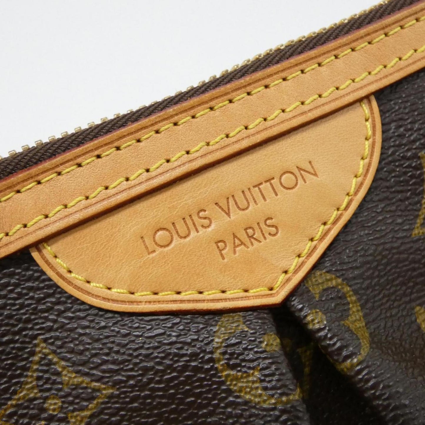 Louis Vuitton Coated Canvas Brown Handbags