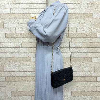 Louis Vuitton Empreinte Black Shoulder Bags