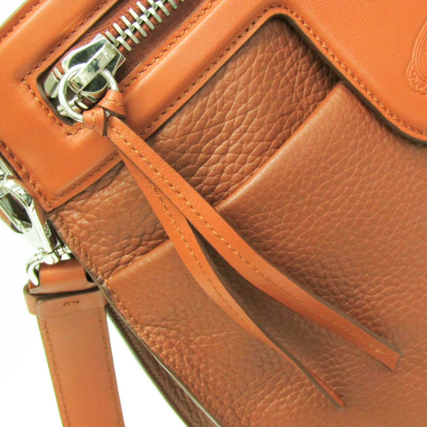Tod's Others Brown Tote Bags
