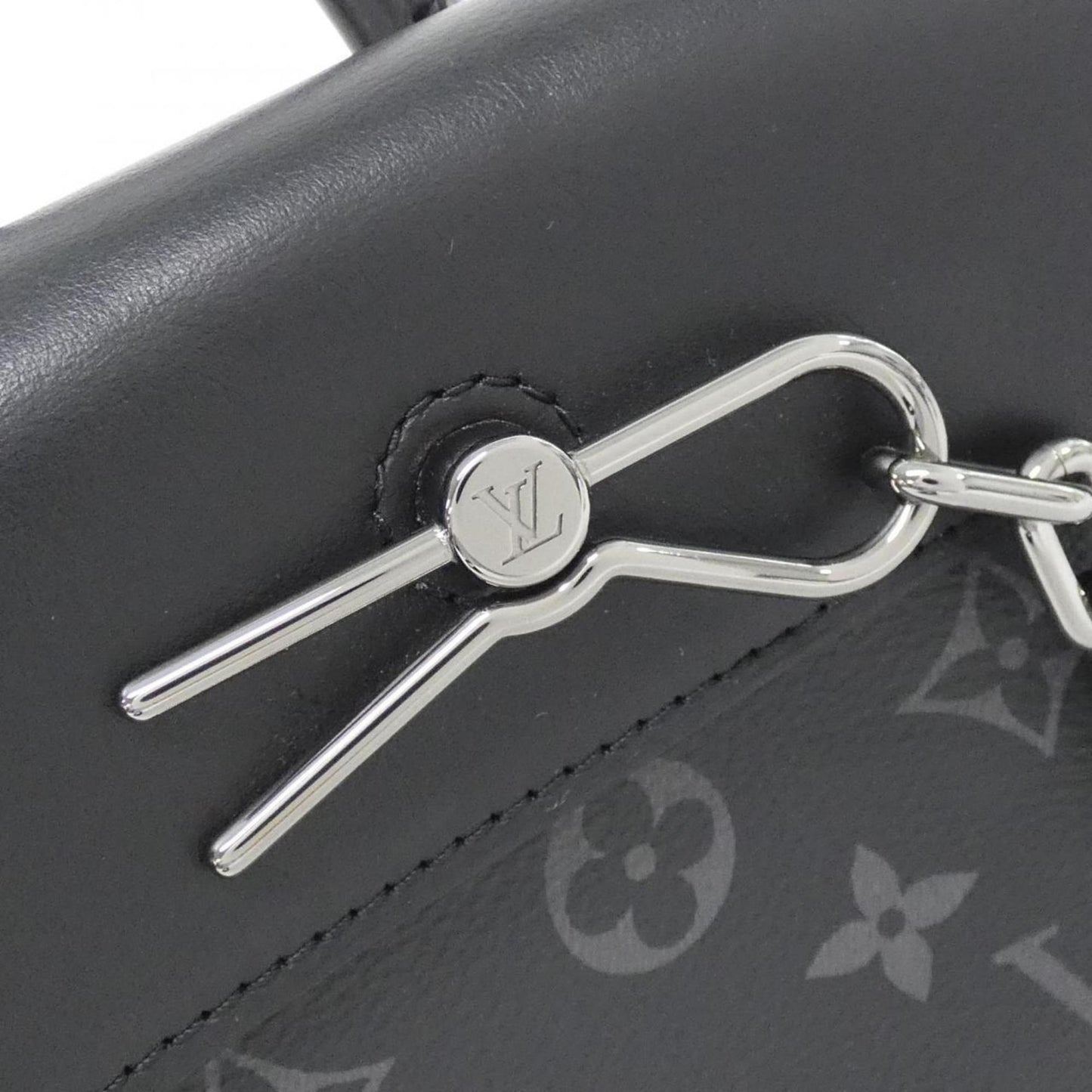 Louis Vuitton Coated Canvas Black Shoulder Bags