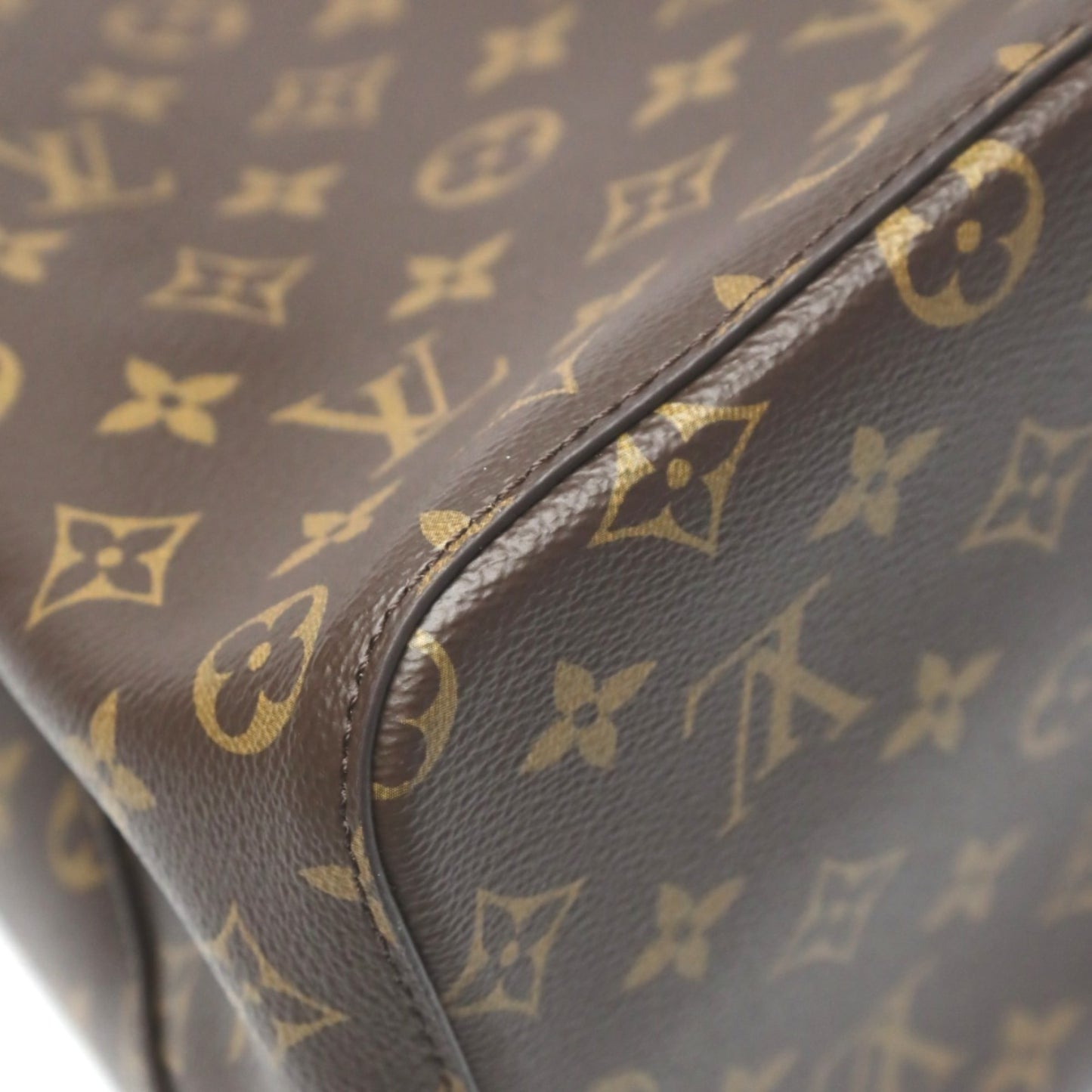 Louis Vuitton Monogram Canvas Red Shoulder Bags