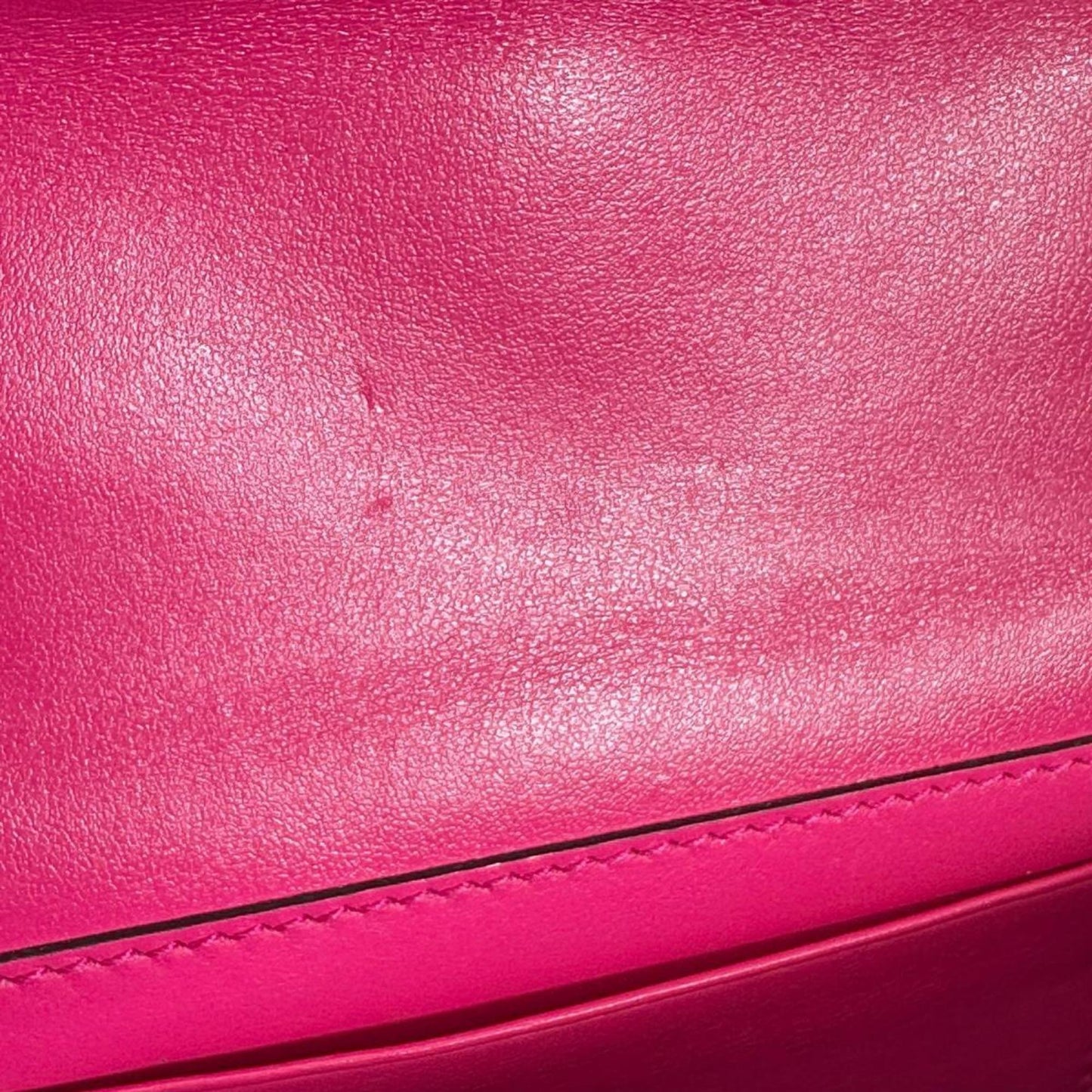 Gucci Nylon Pink Handbags