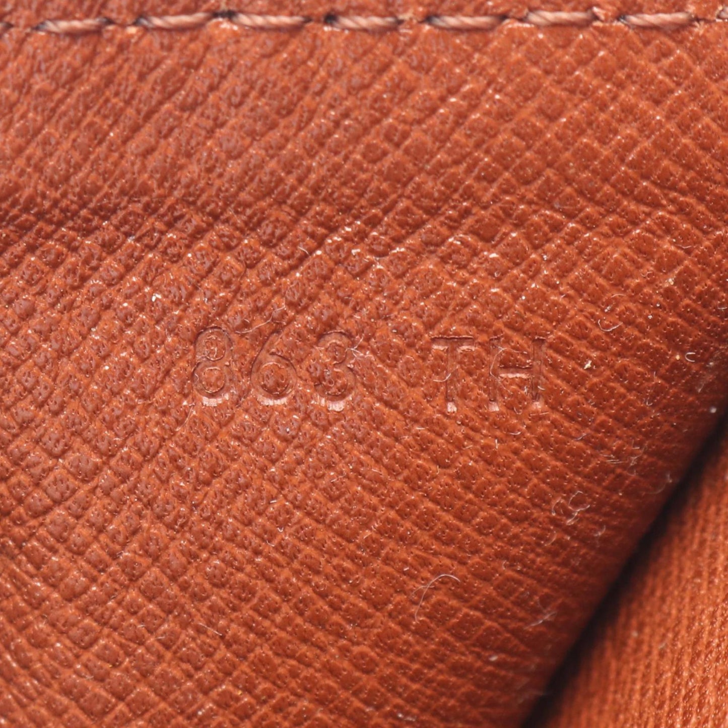 Louis Vuitton Coated Canvas Brown Clutch Bags