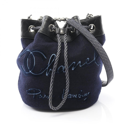 Chanel Wool Black Shoulder Bags