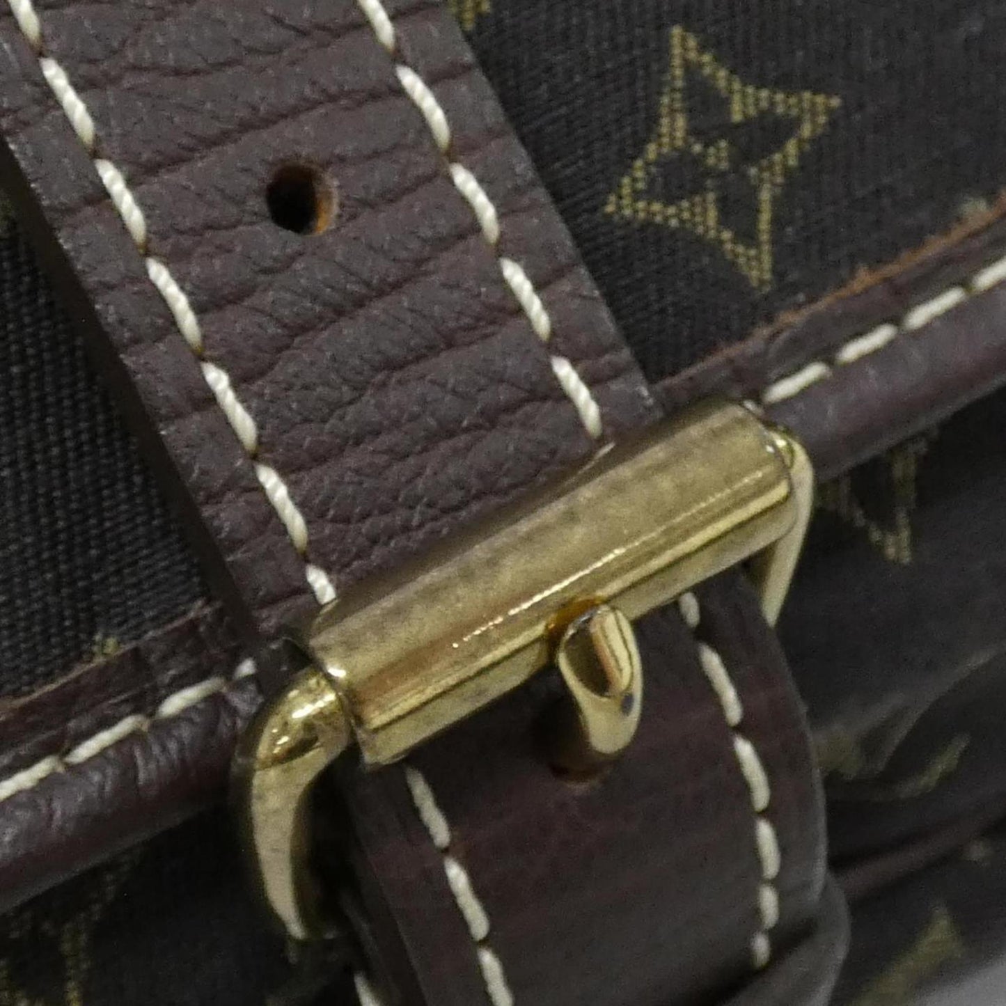 Louis Vuitton Canvas Brown Shoulder Bags