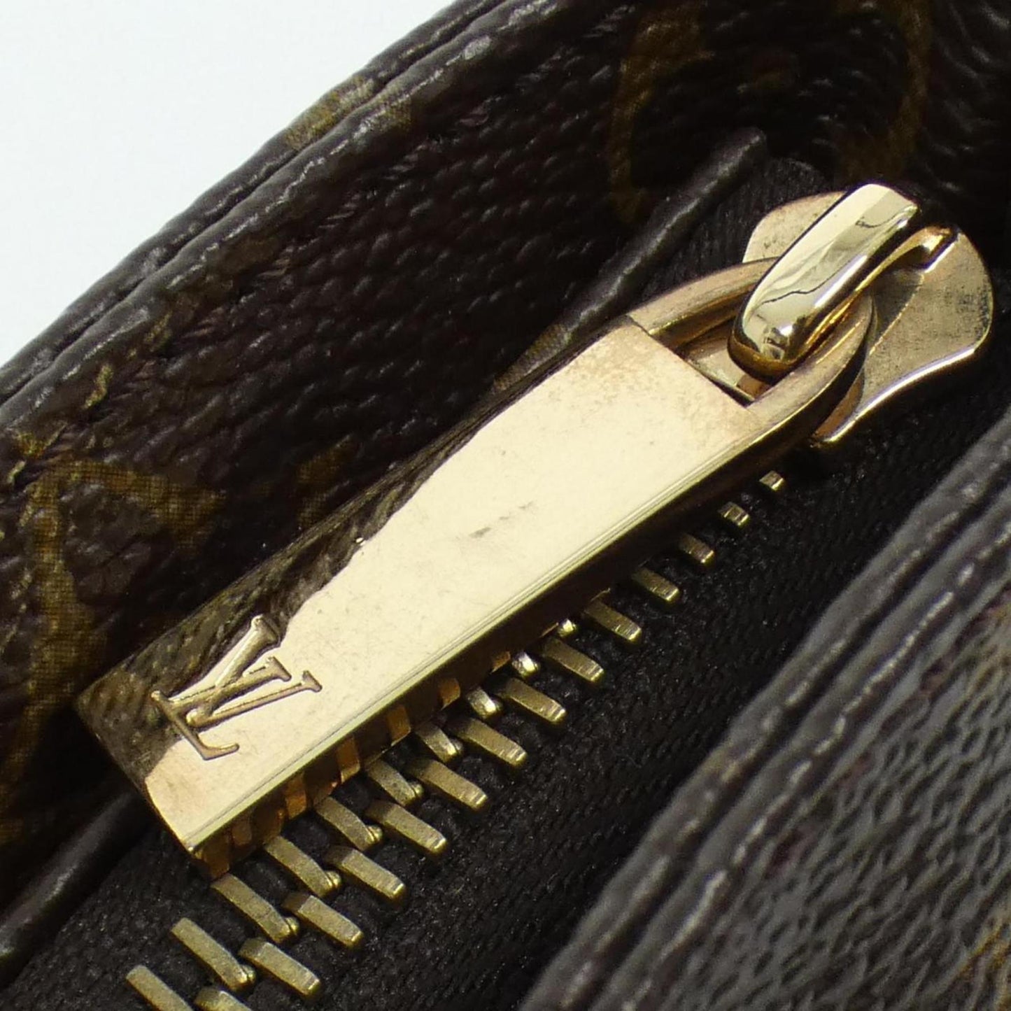 Louis Vuitton Coated Canvas Brown Shoulder Bags