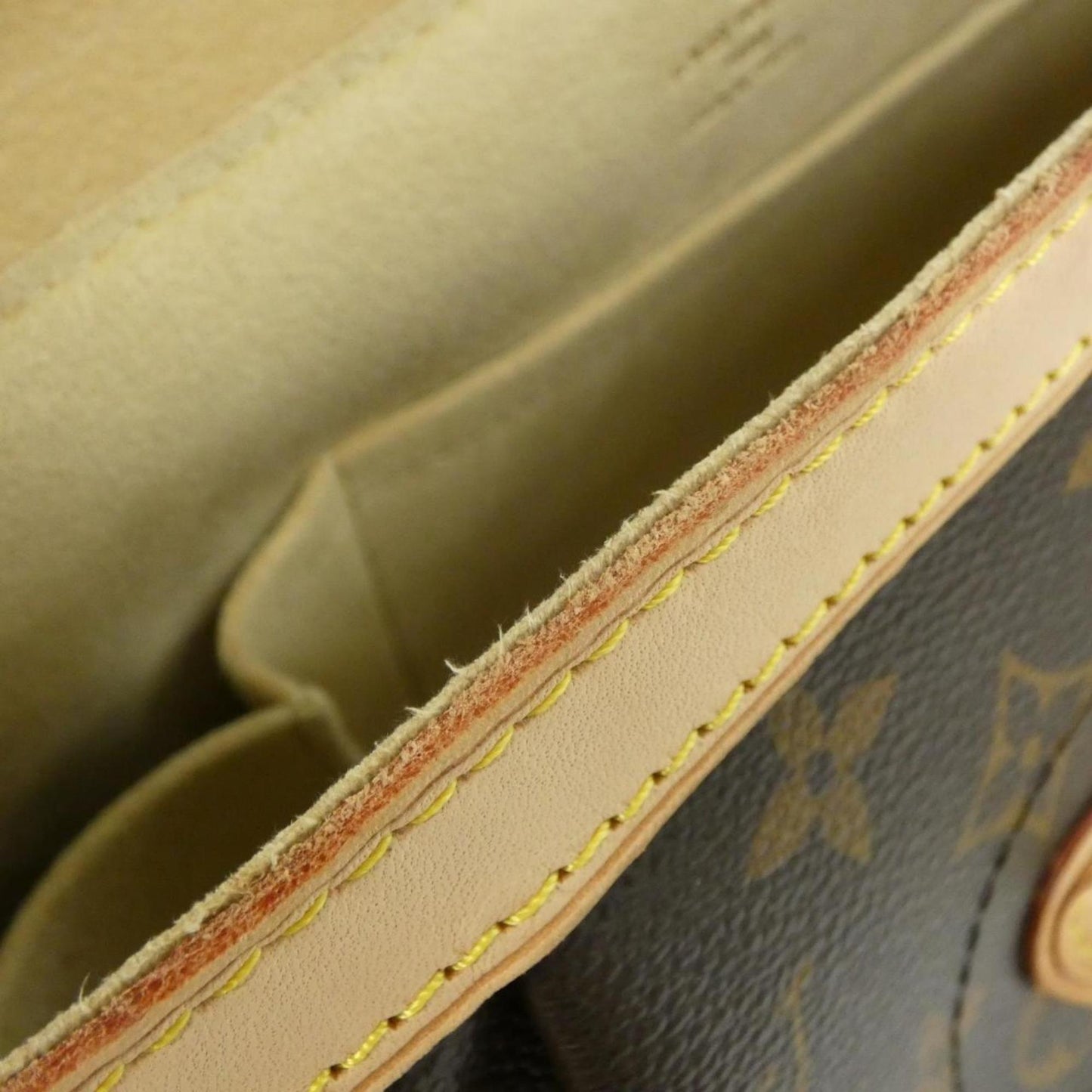 Louis Vuitton Coated Canvas Brown Shoulder Bags