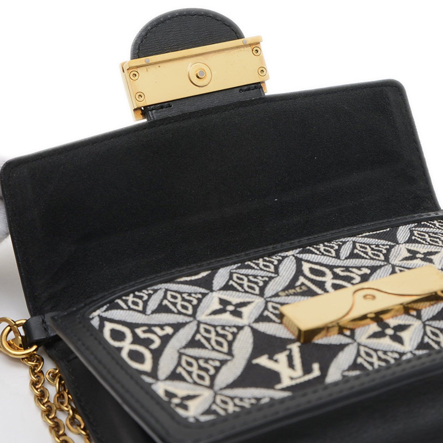 Louis Vuitton Woven Fabric Black Shoulder Bags