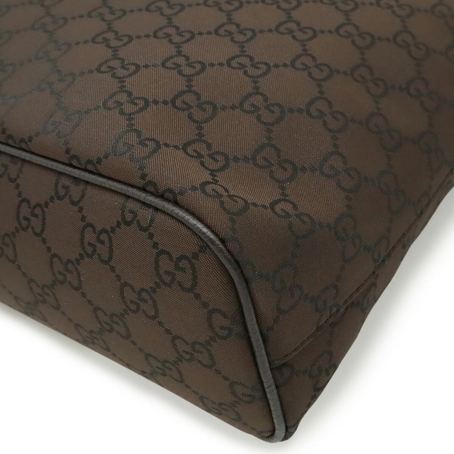 Gucci Nylon Brown Shoulder Bags