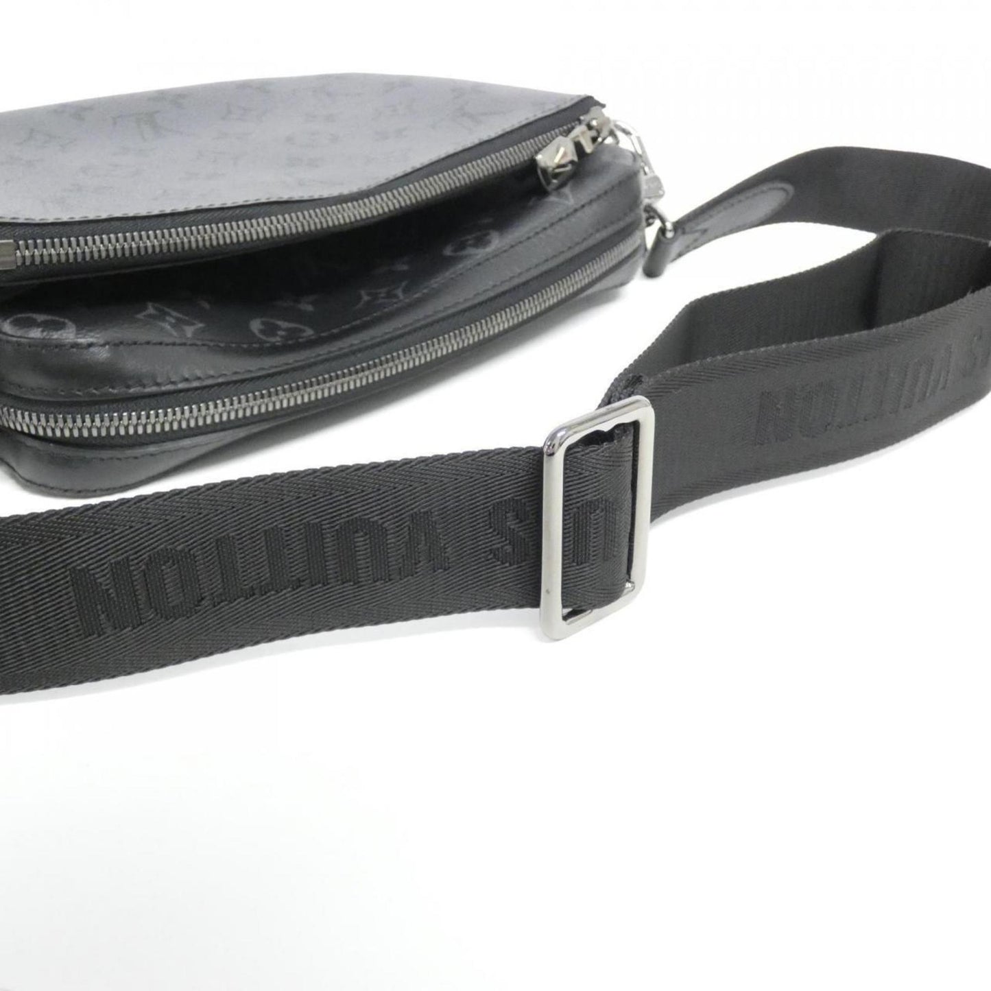 Louis Vuitton Monogram Canvas Black Shoulder Bags