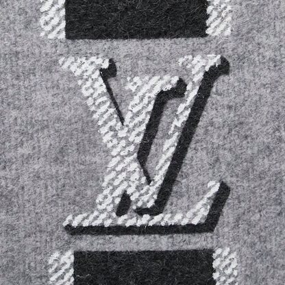 Louis Vuitton Wool Black Scarves