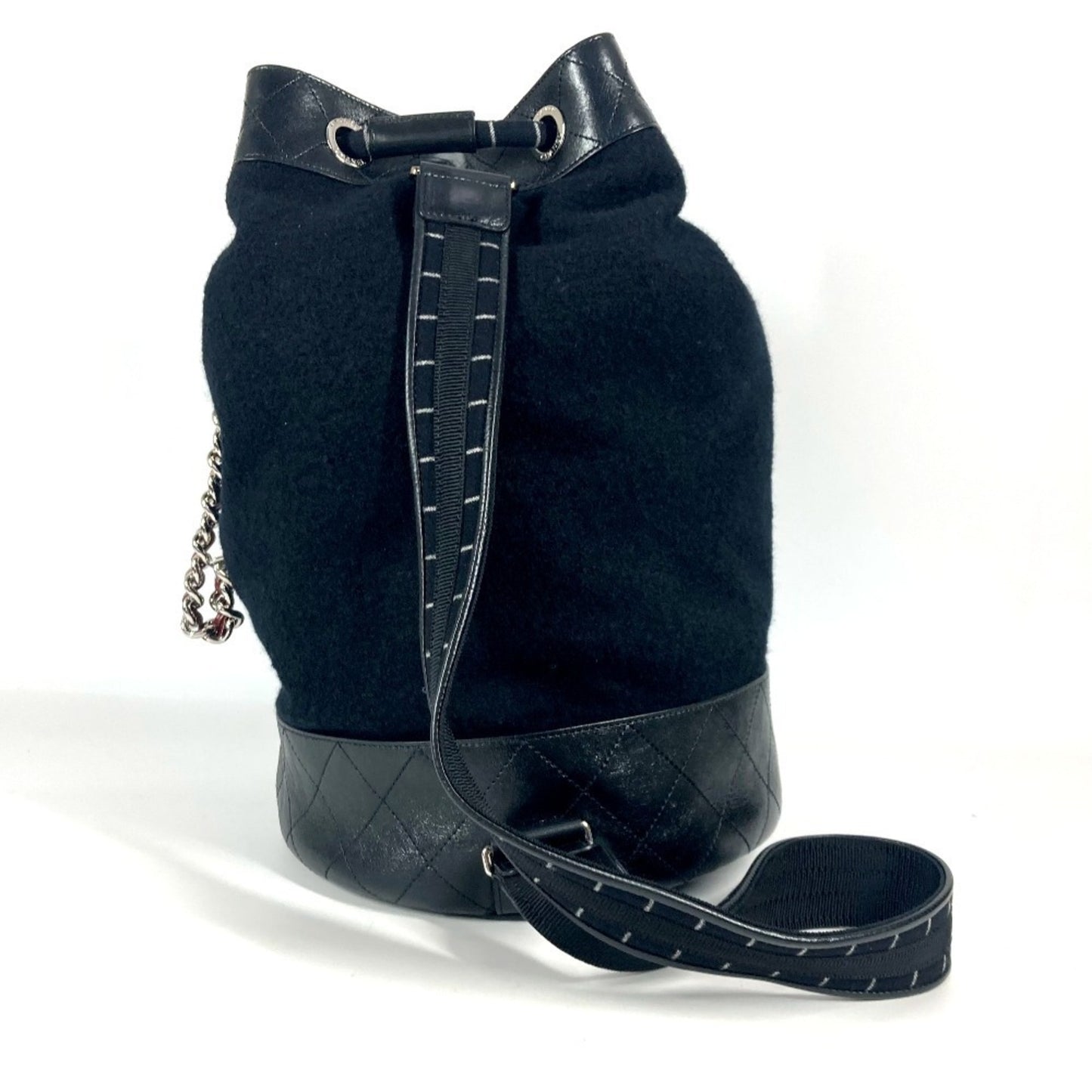 Chanel Wool Black Shoulder Bags