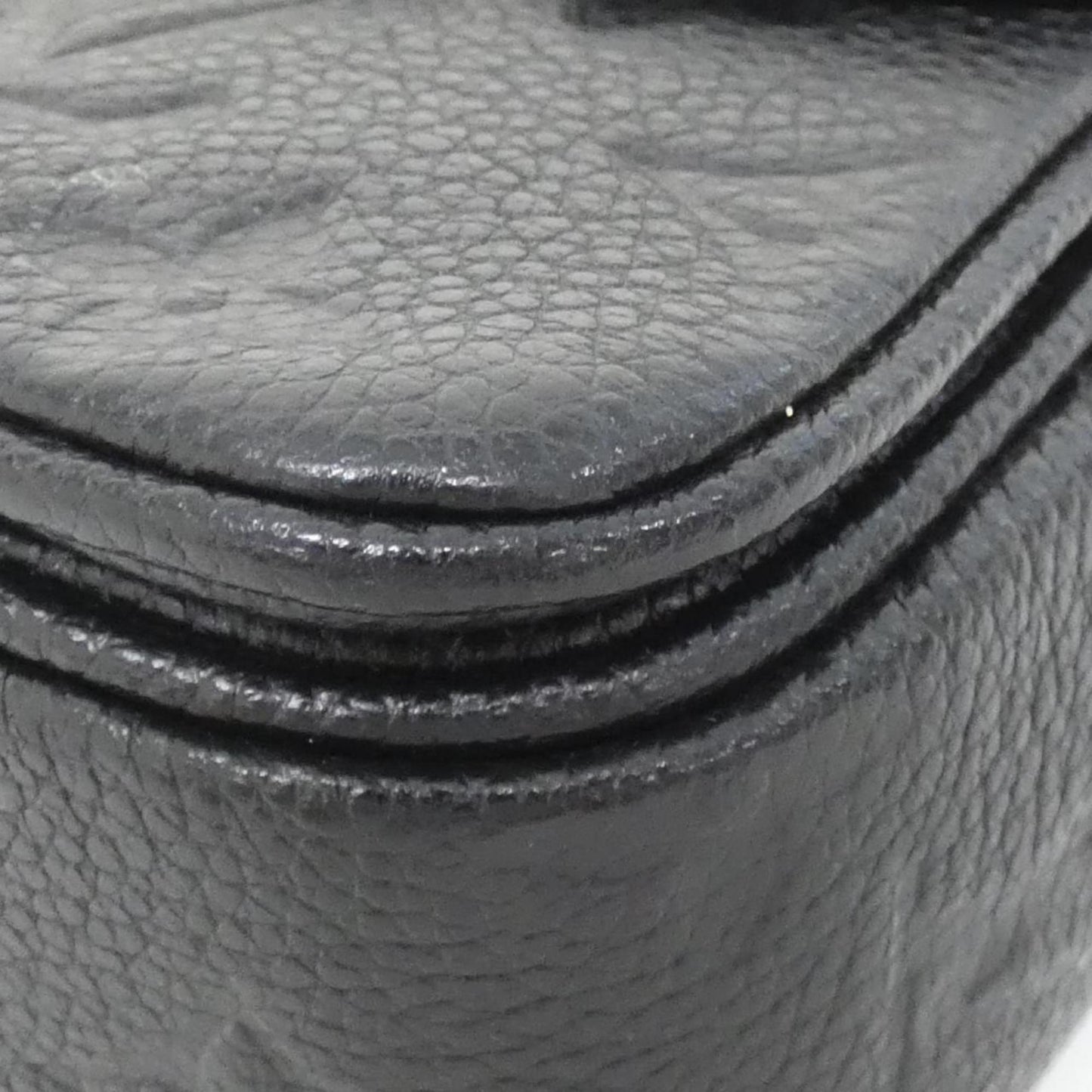 Louis Vuitton Others Black Shoulder Bags