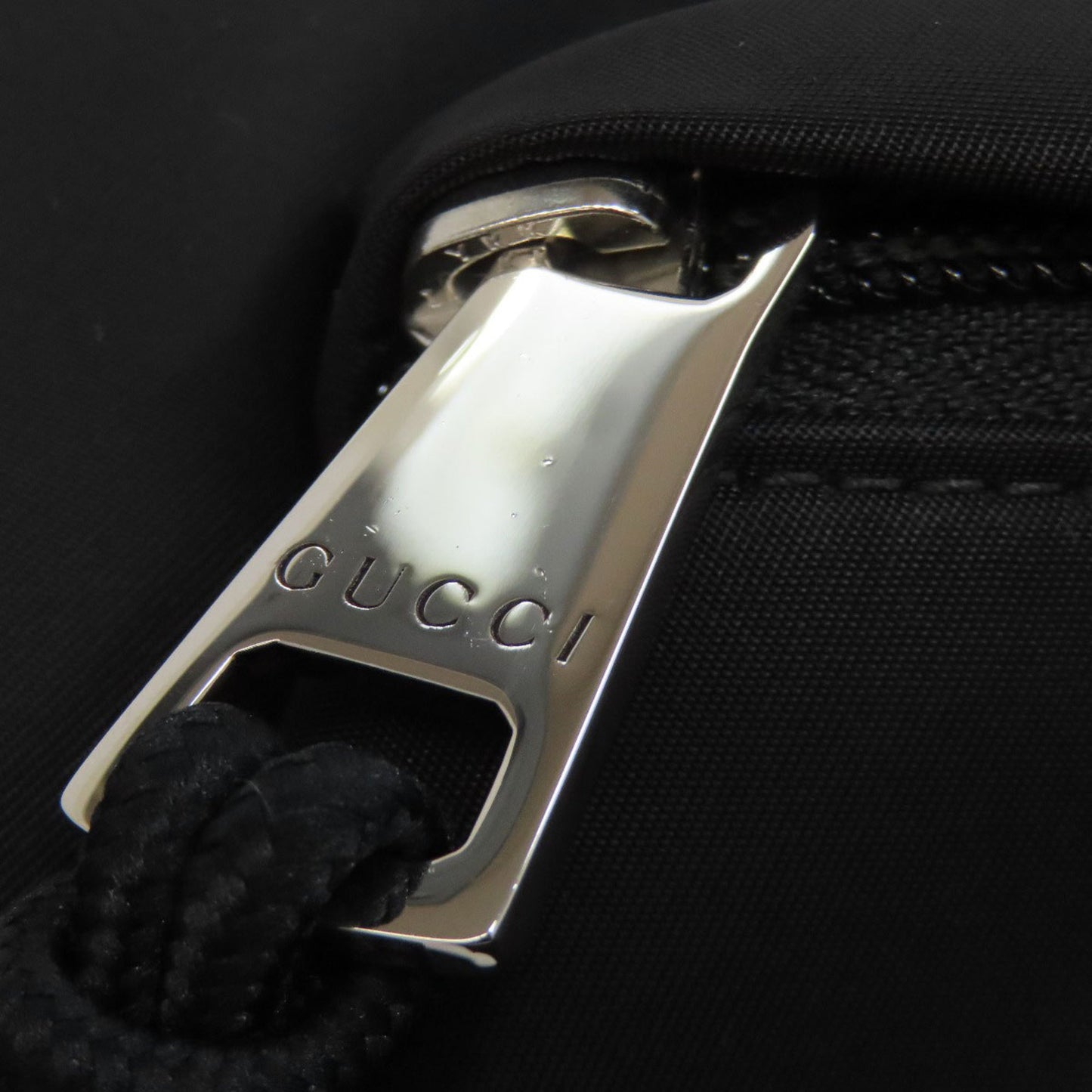 Gucci Nylon Black Tote Bags