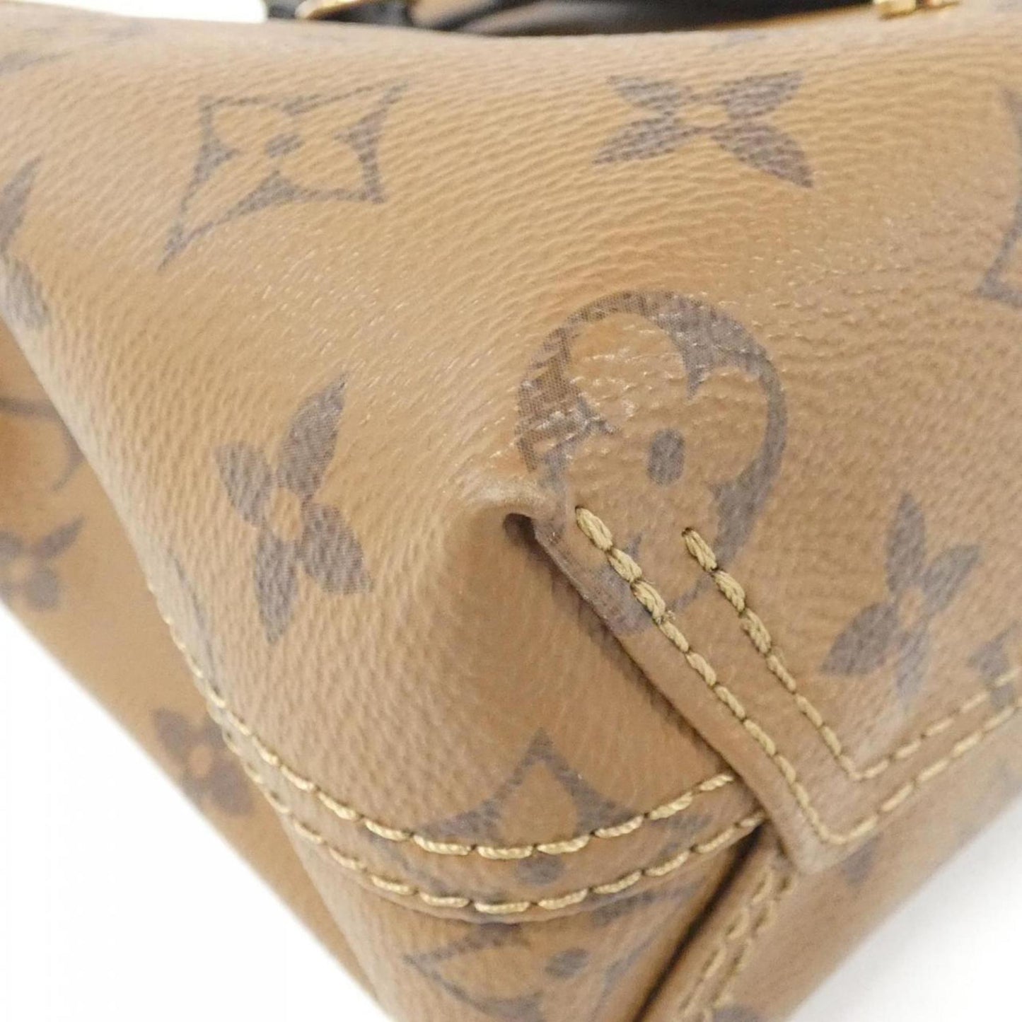 Louis Vuitton Coated Canvas Brown Shoulder Bags