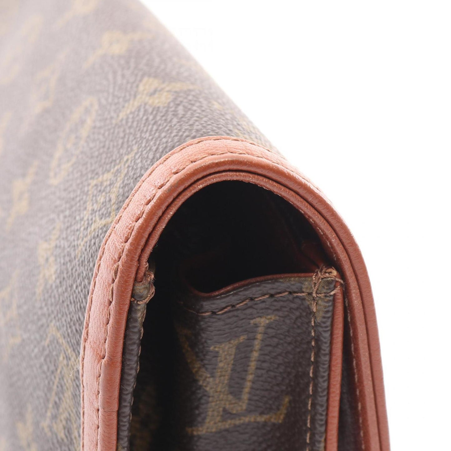Louis Vuitton Coated Canvas Brown Clutch Bags