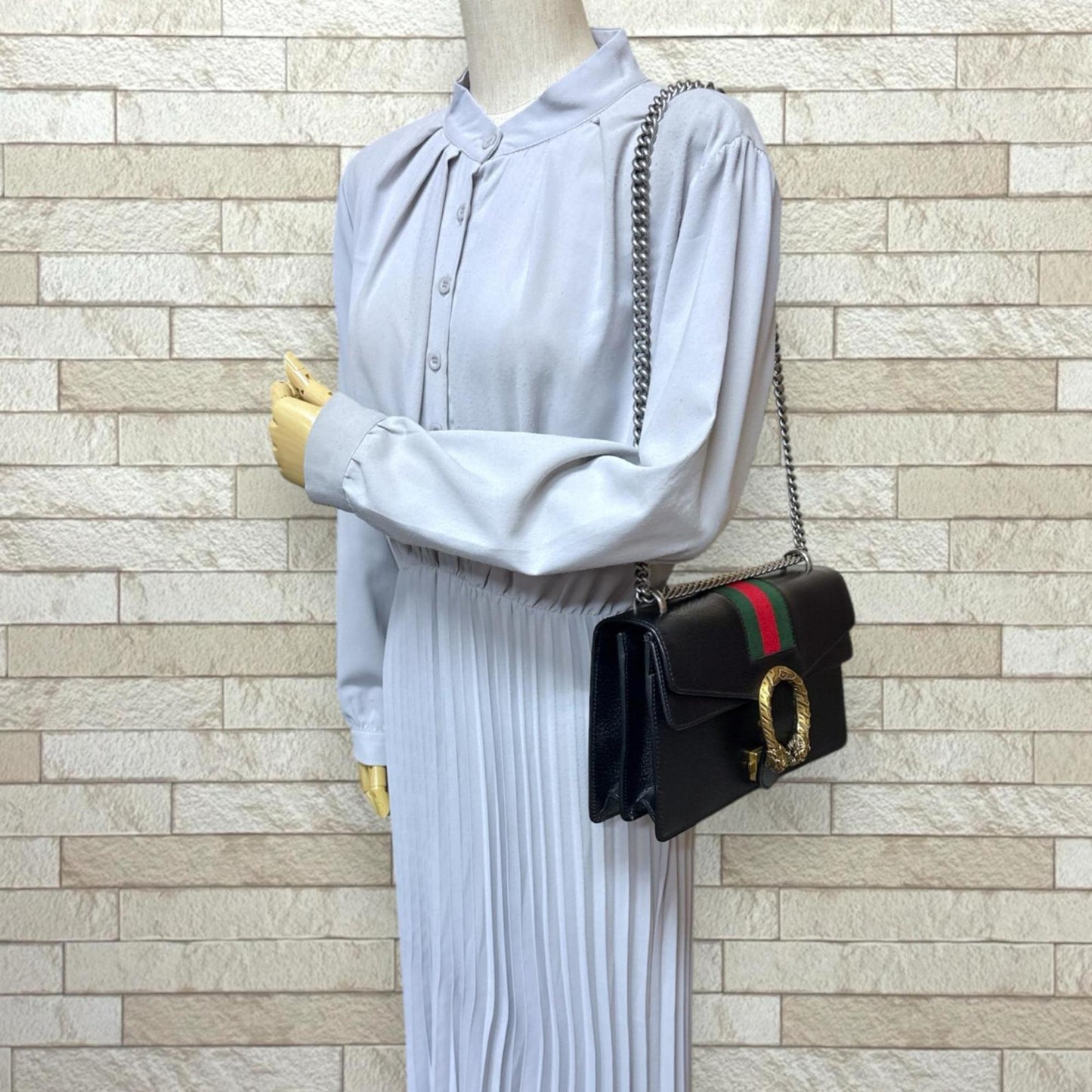 Gucci Others Black Shoulder Bags