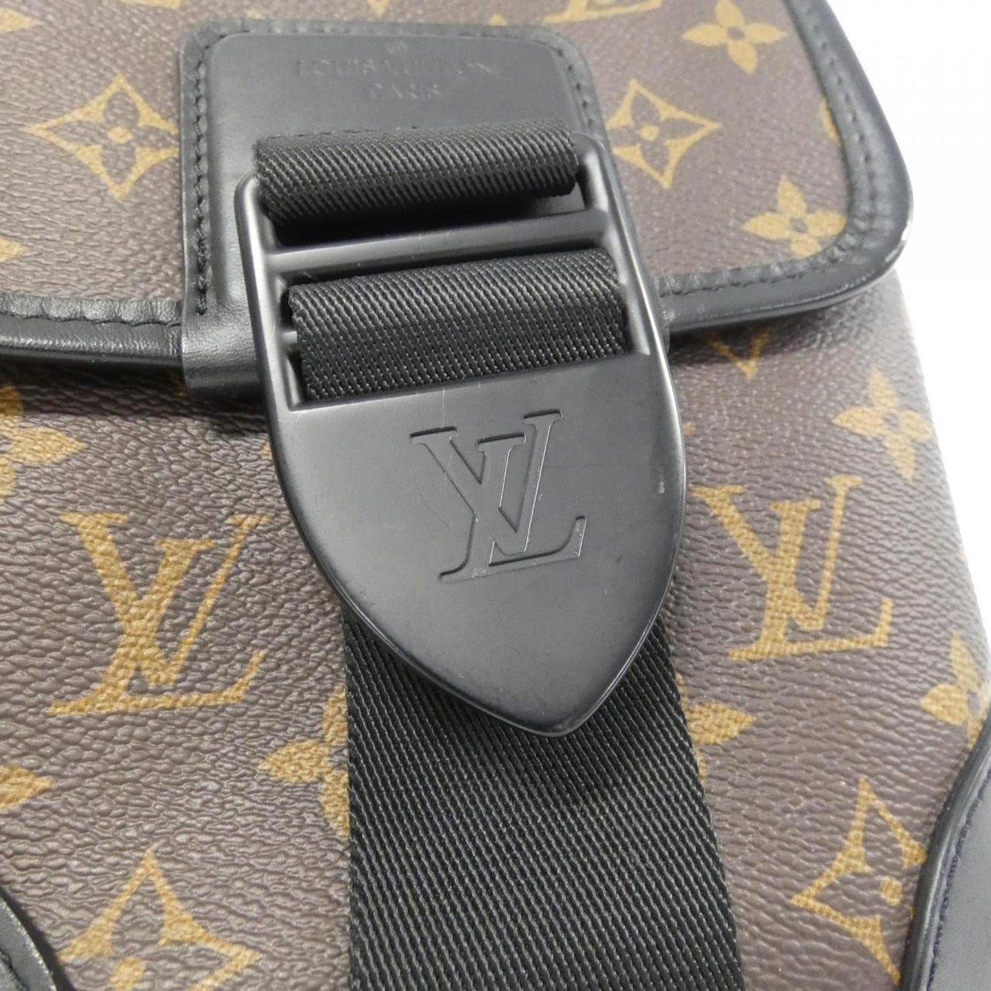Louis Vuitton Coated Canvas Brown Shoulder Bags