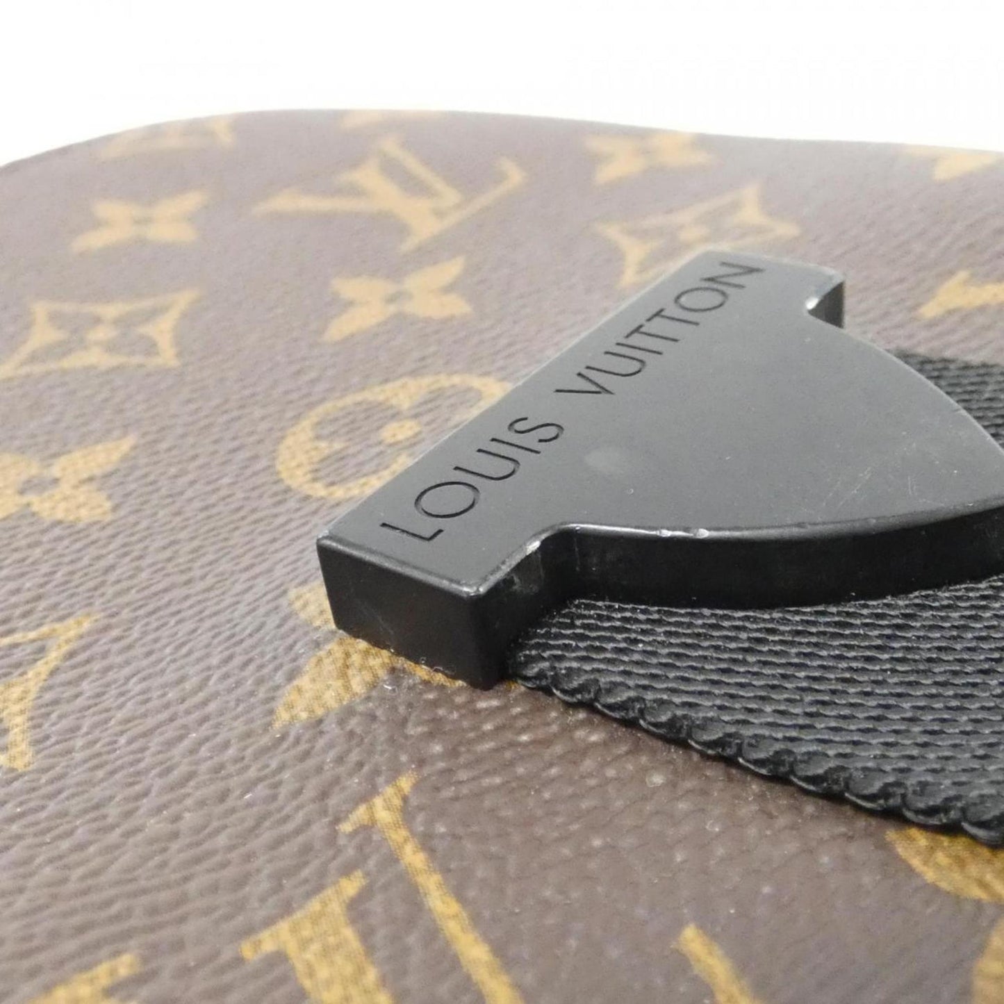 Louis Vuitton Coated Canvas Brown Shoulder Bags