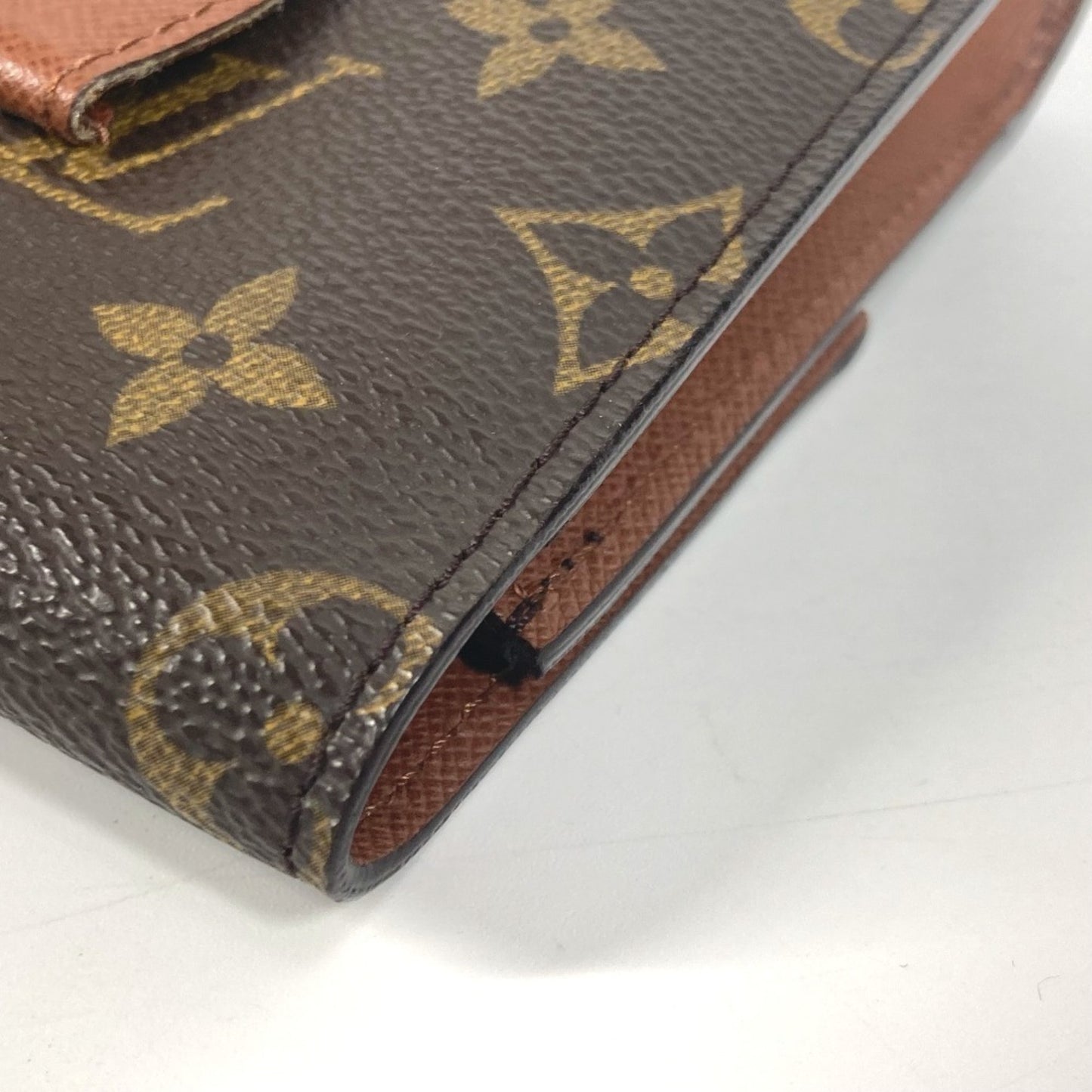 Louis Vuitton Monogram Canvas Brown Crossbody Bags