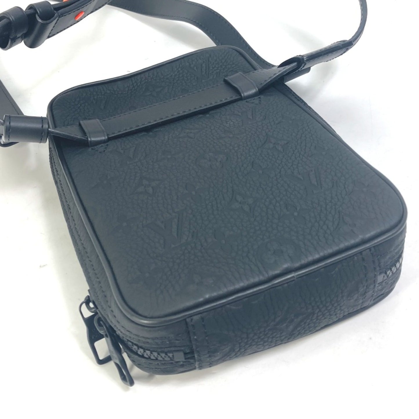 Louis Vuitton Others Black Shoulder Bags