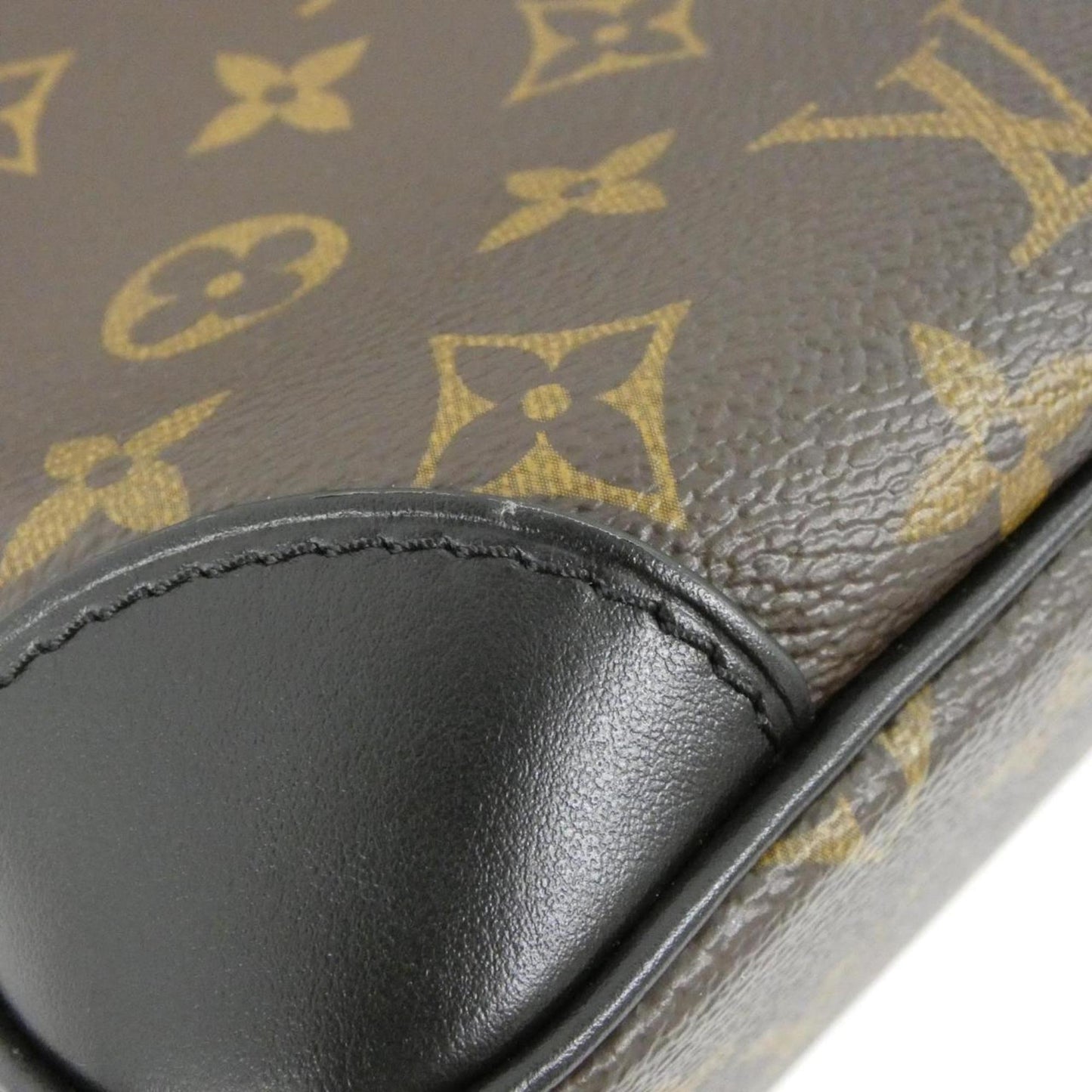 Louis Vuitton Coated Canvas Black Shoulder Bags