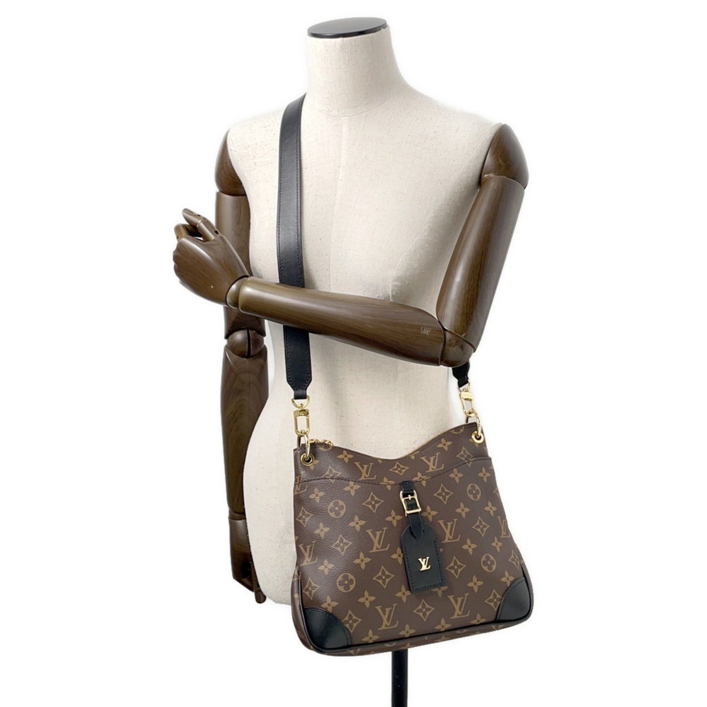 Louis Vuitton Monogram Canvas Black Shoulder Bags
