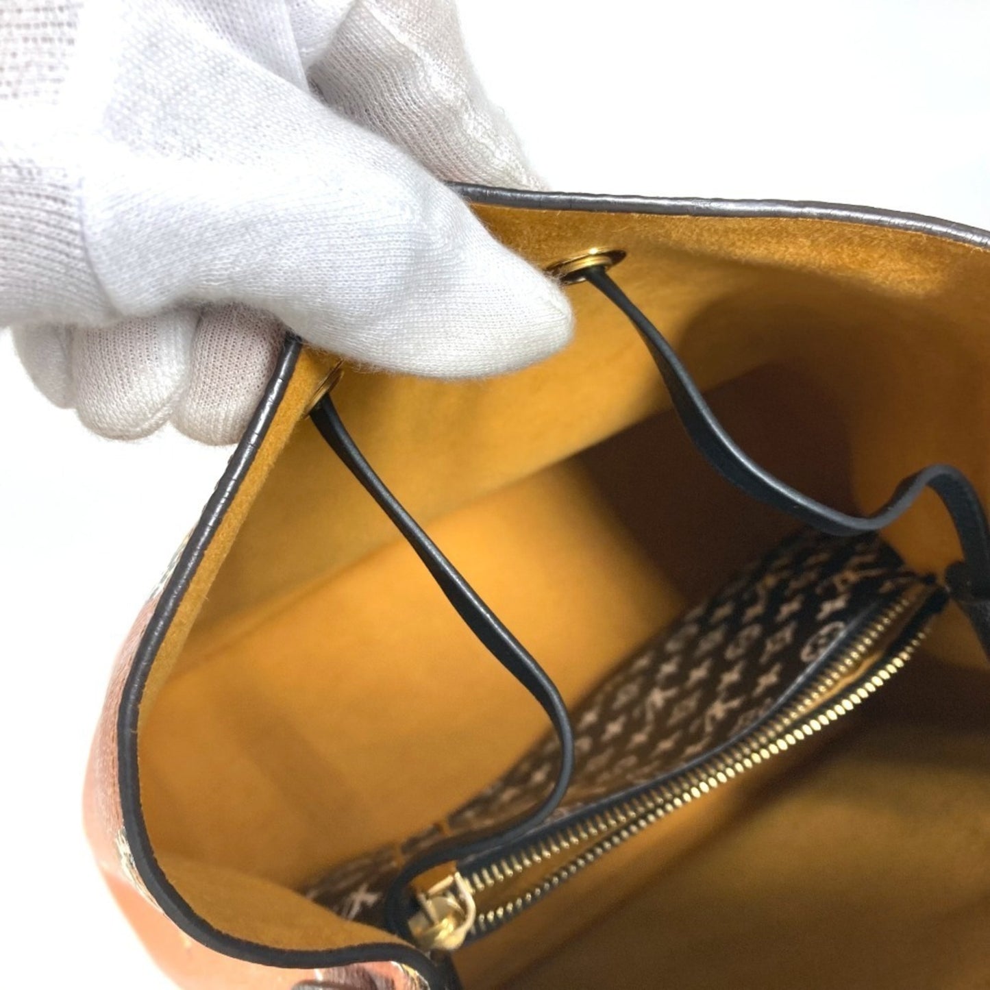 Louis Vuitton Monogram Canvas Brown Shoulder Bags
