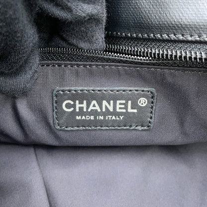 Chanel Canvas Black Tote Bags