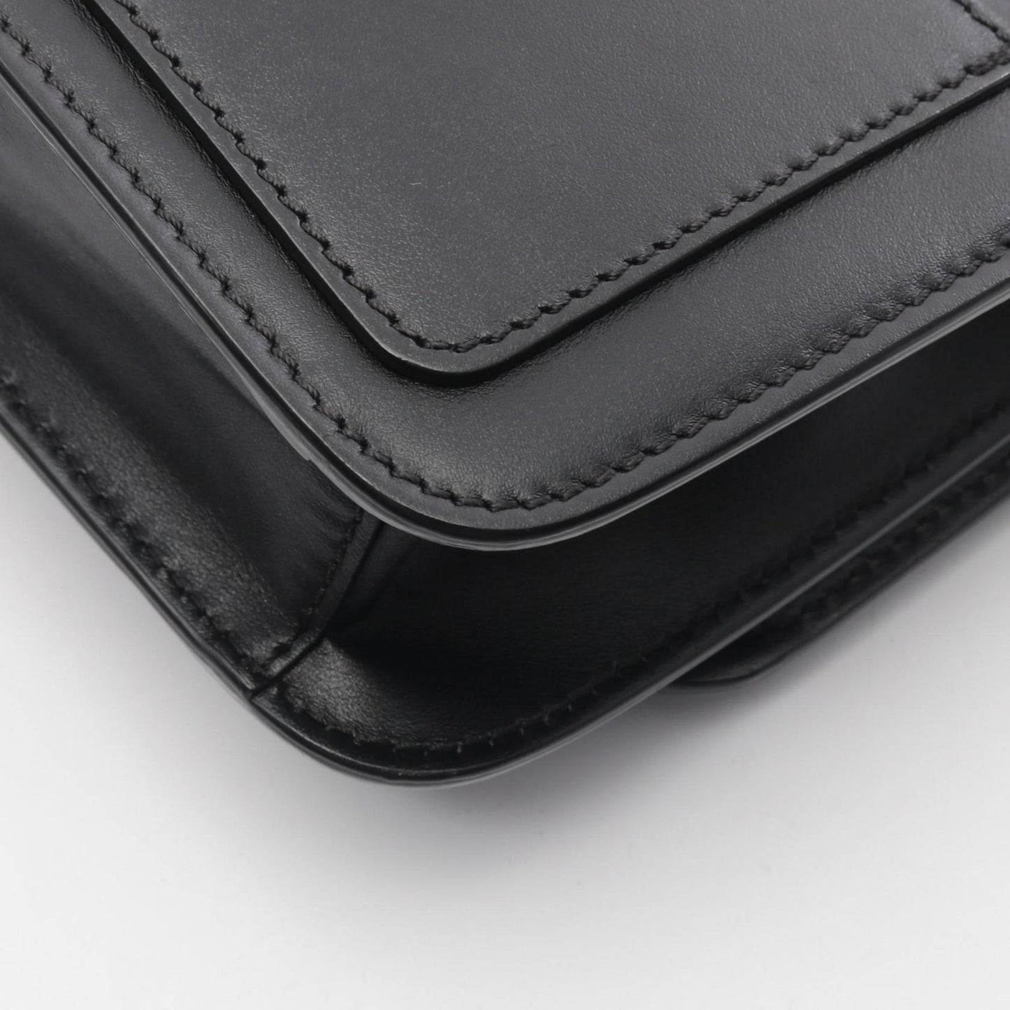 Chloé Others Black Shoulder Bags