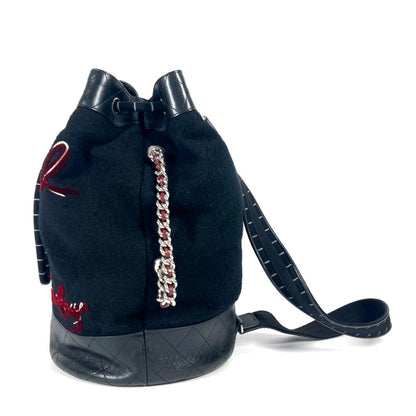 Chanel Wool Black Shoulder Bags