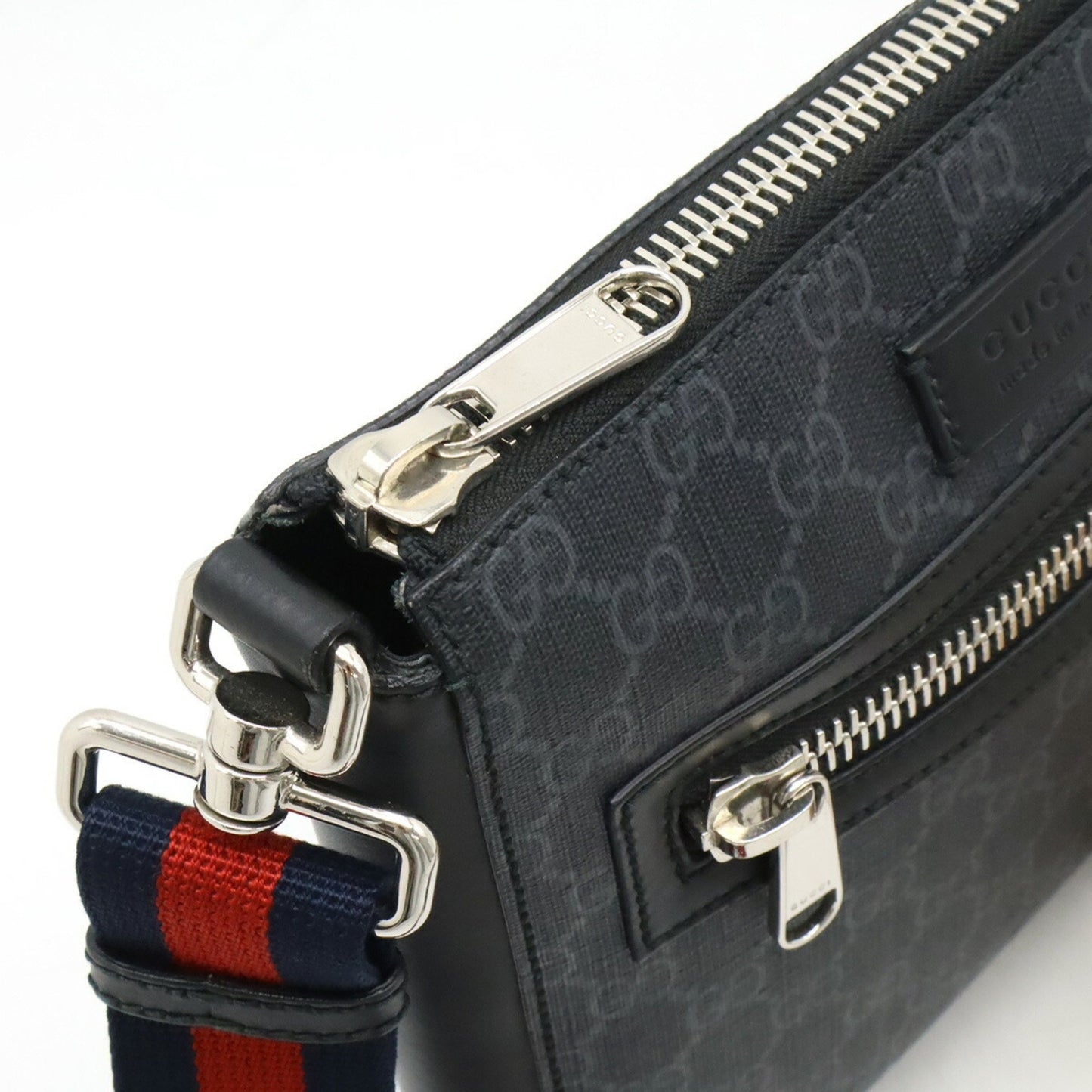Gucci Pvc Black Shoulder Bags