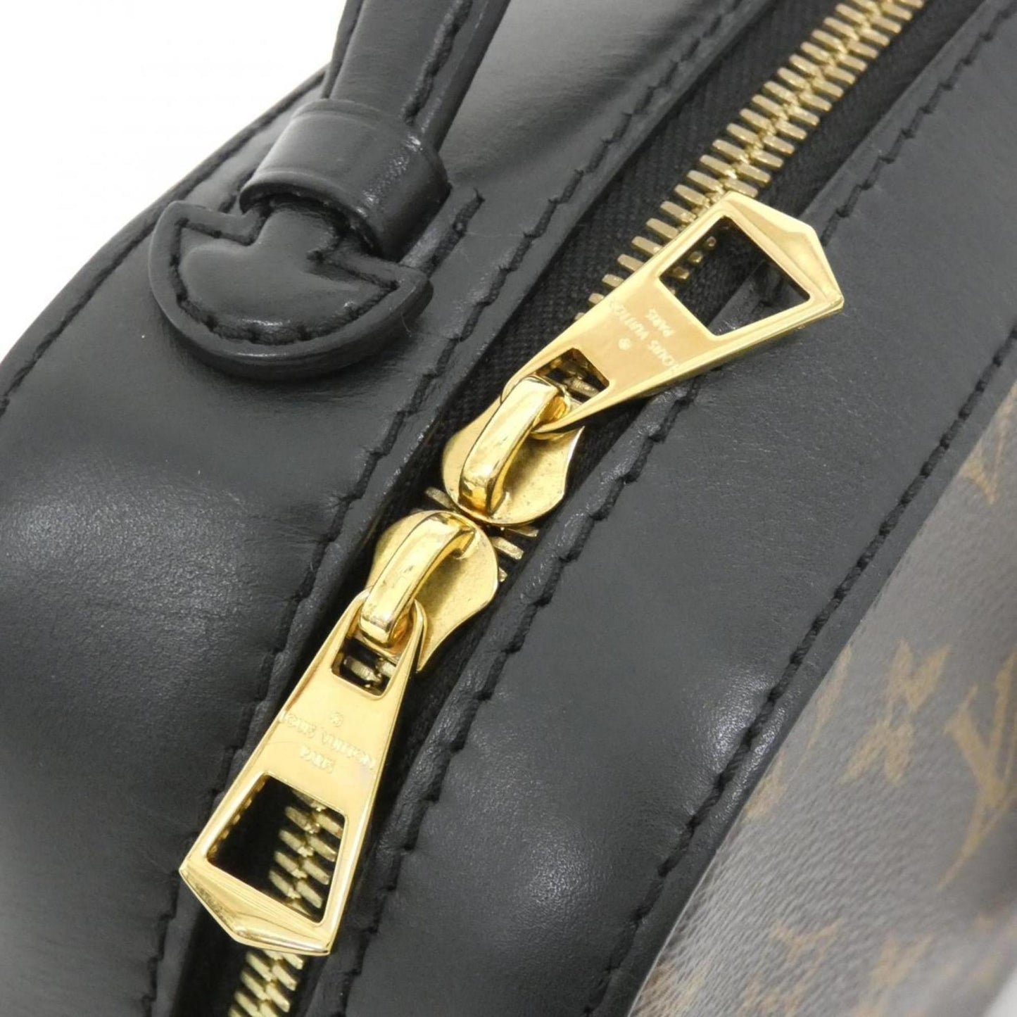 Louis Vuitton Coated Canvas Black Shoulder Bags