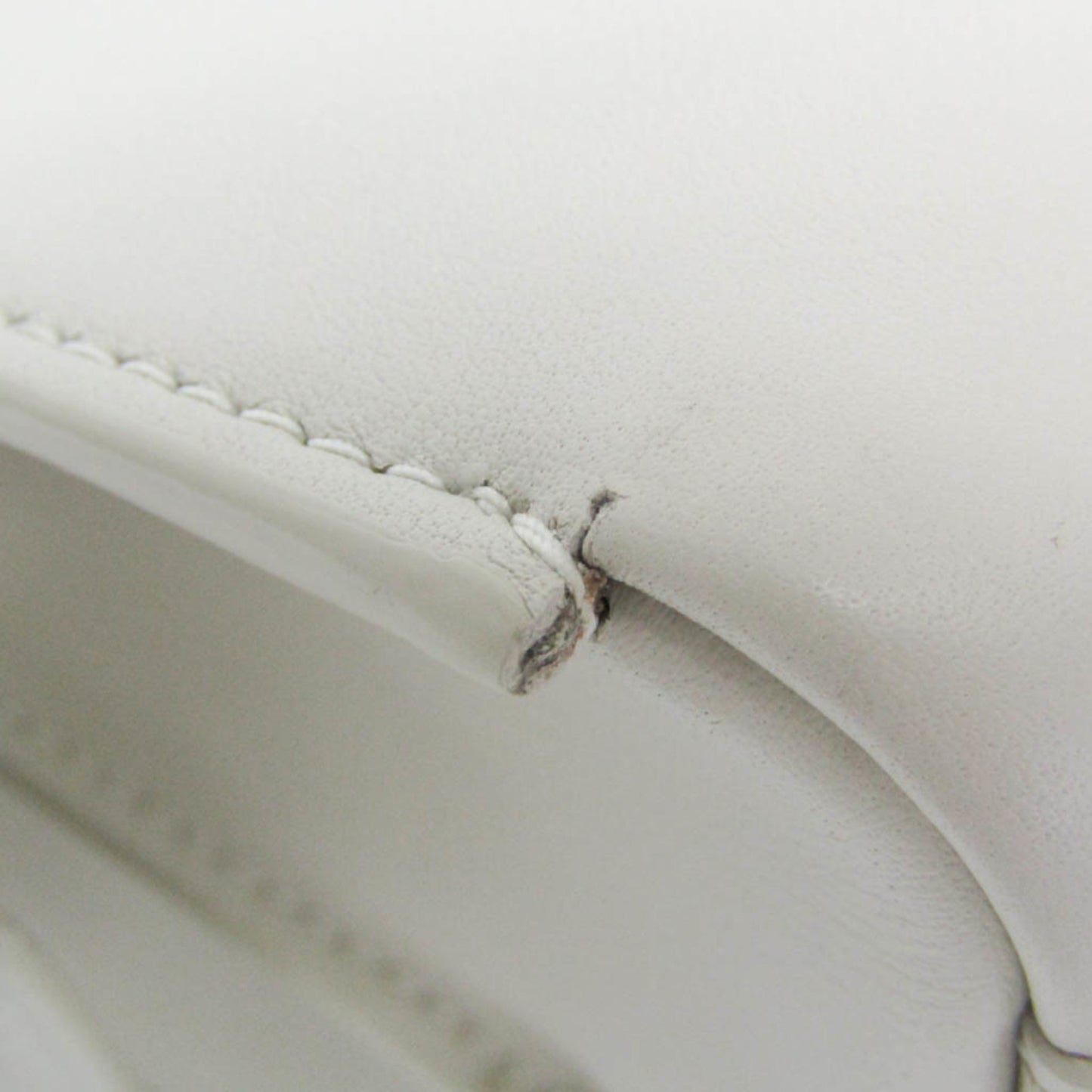 Saint Laurent Others White Handbags