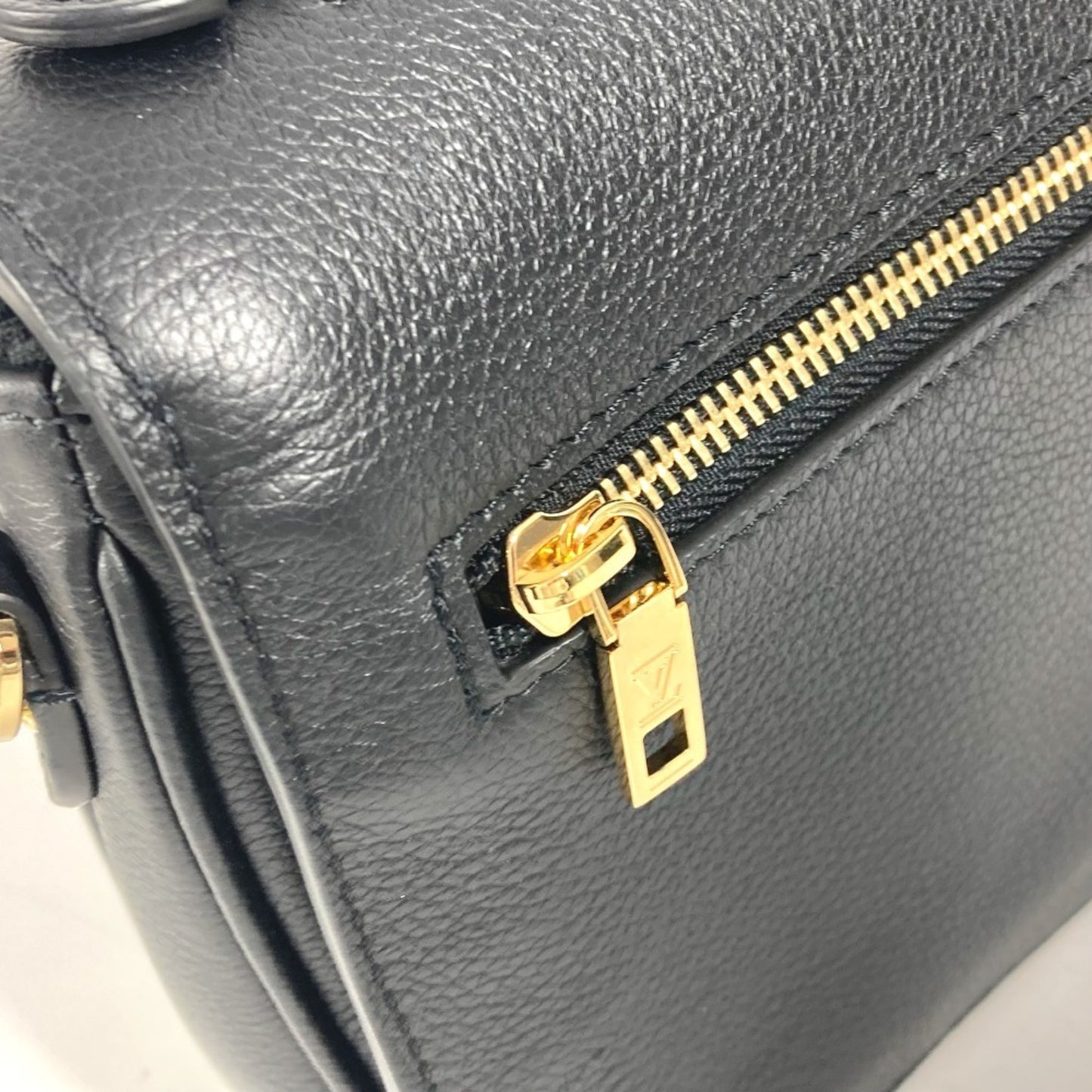 Louis Vuitton Others Black Handbags