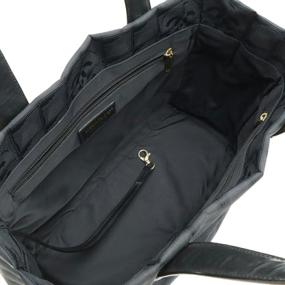 Chanel Woven Fabric Black Shoulder Bags