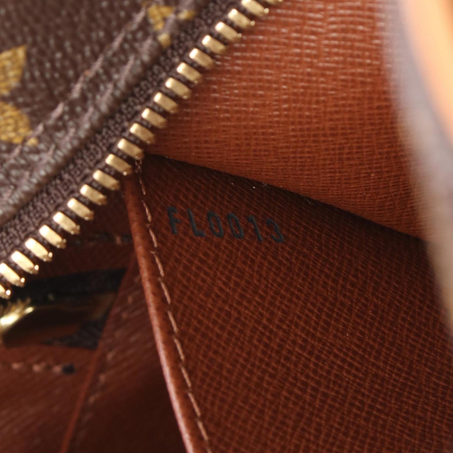 Louis Vuitton Coated Canvas Brown Shoulder Bags