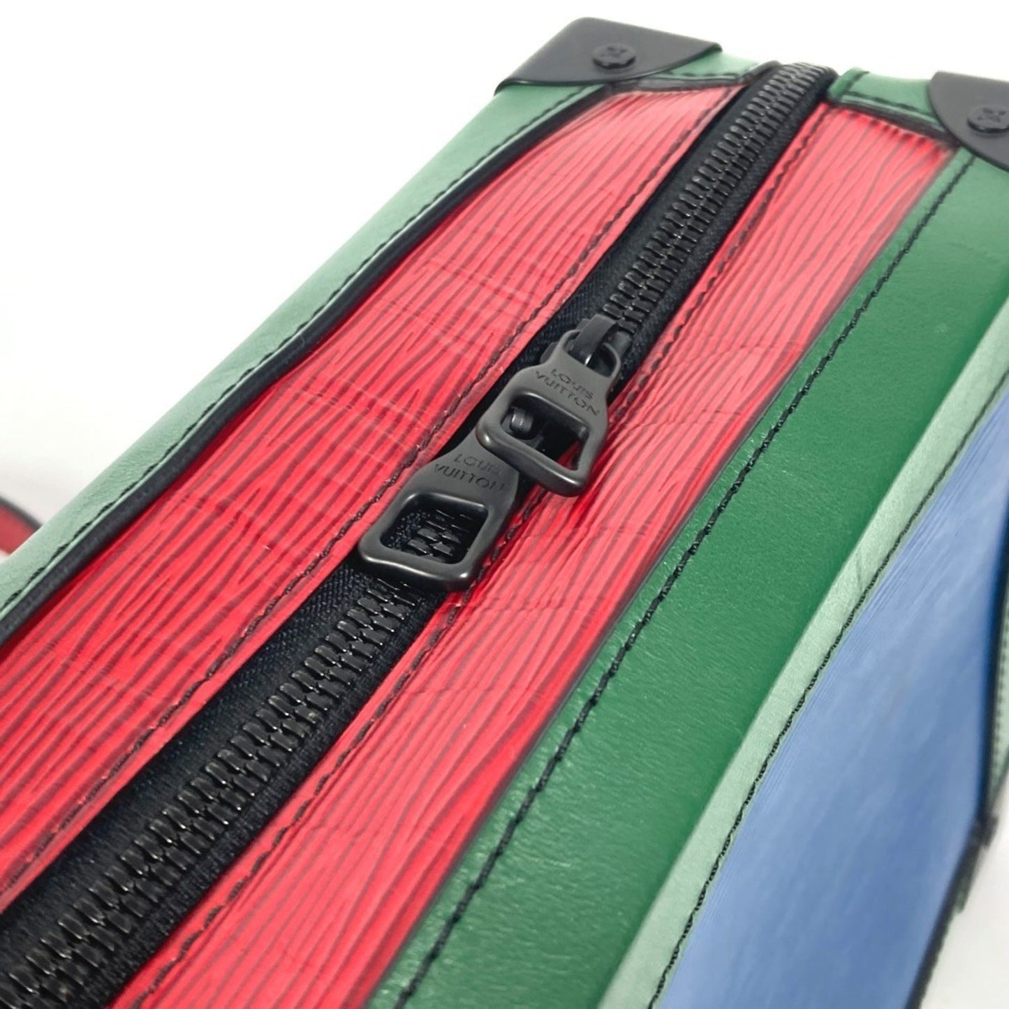 Louis Vuitton Epi Black Shoulder Bags