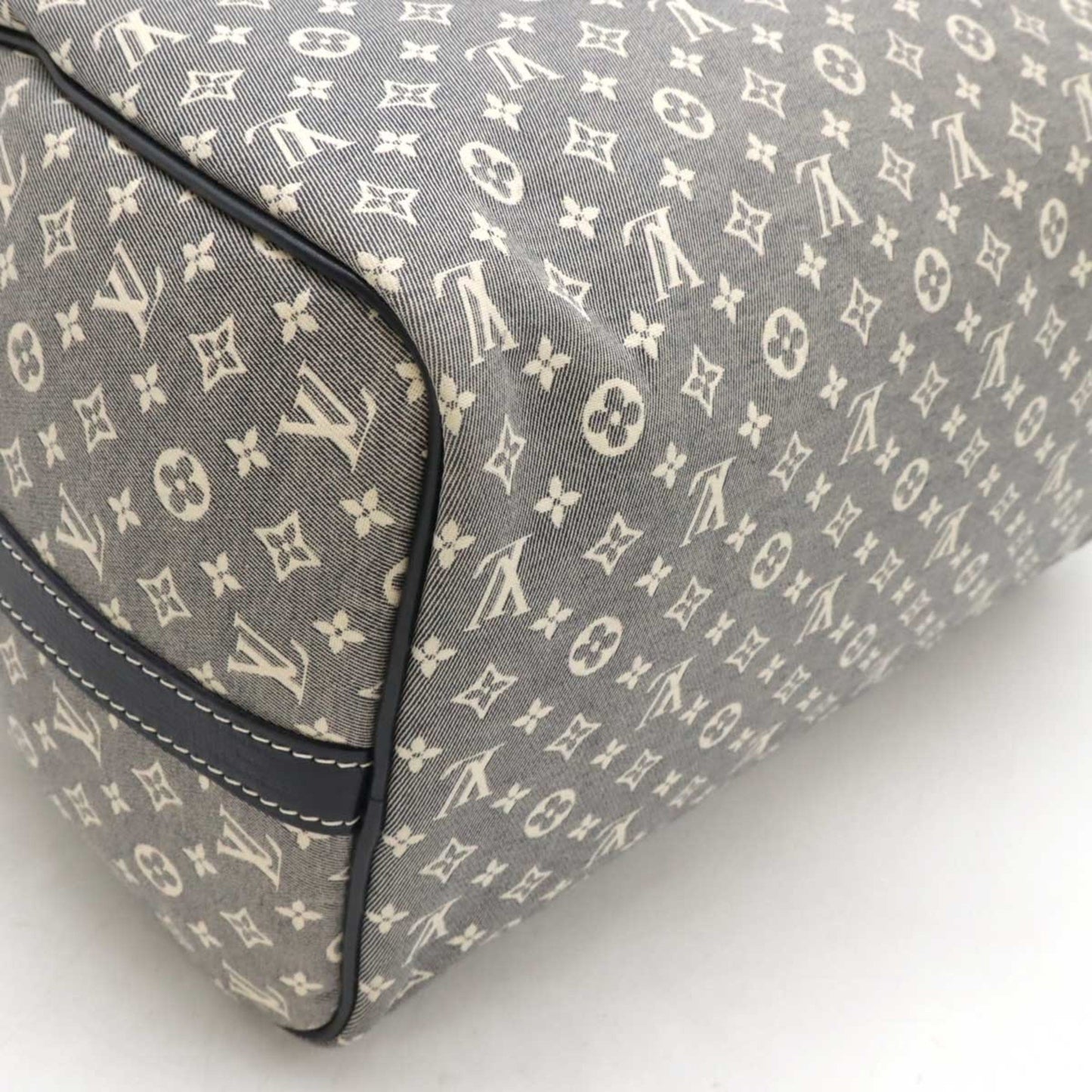 Louis Vuitton Canvas Red Handbags