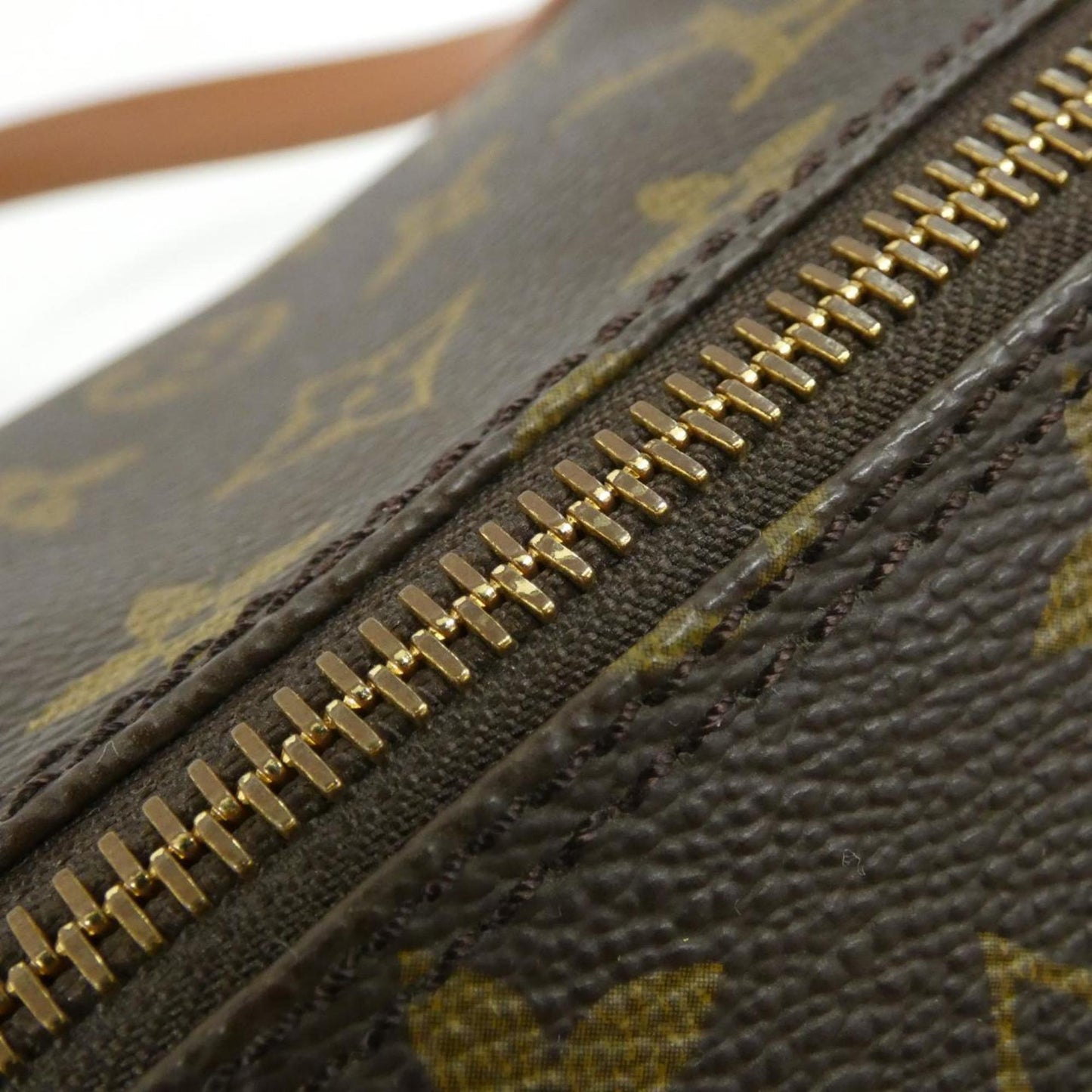 Louis Vuitton Coated Canvas Brown Handbags
