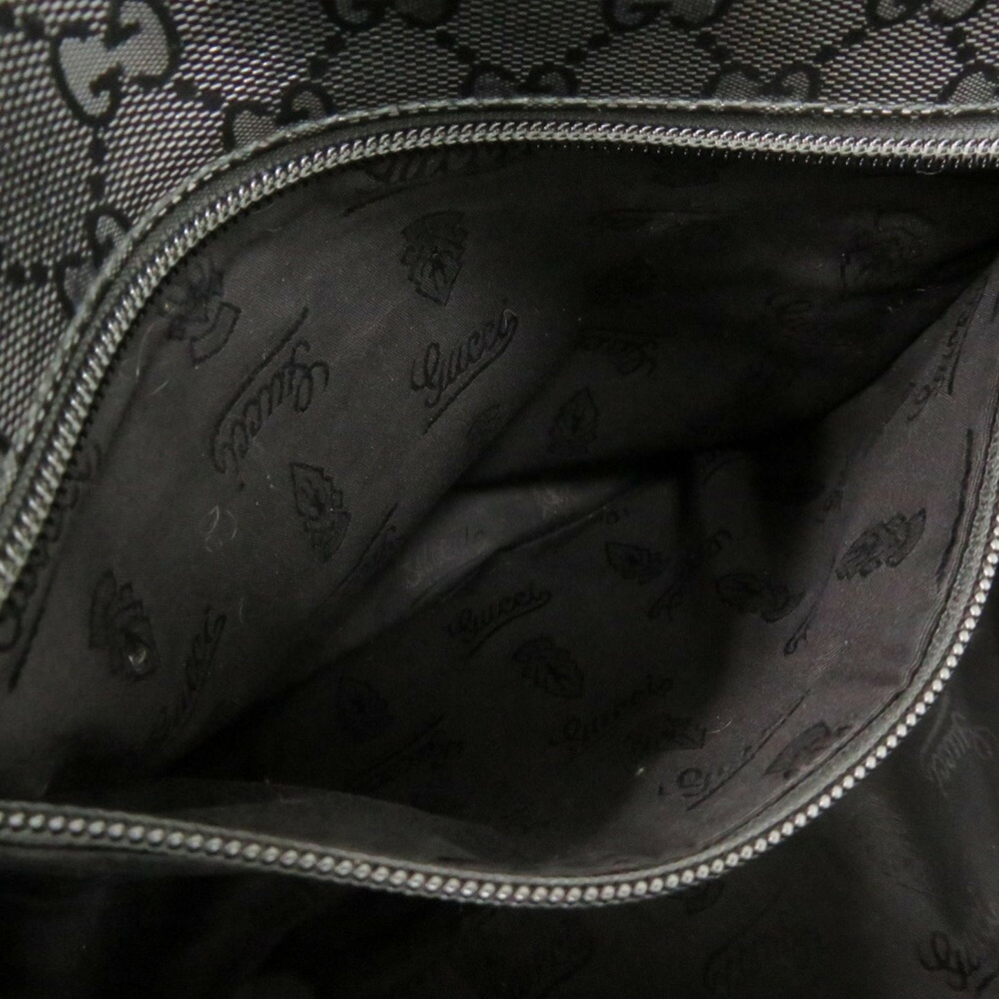 Gucci Coated Canvas Black Shoulder Bags