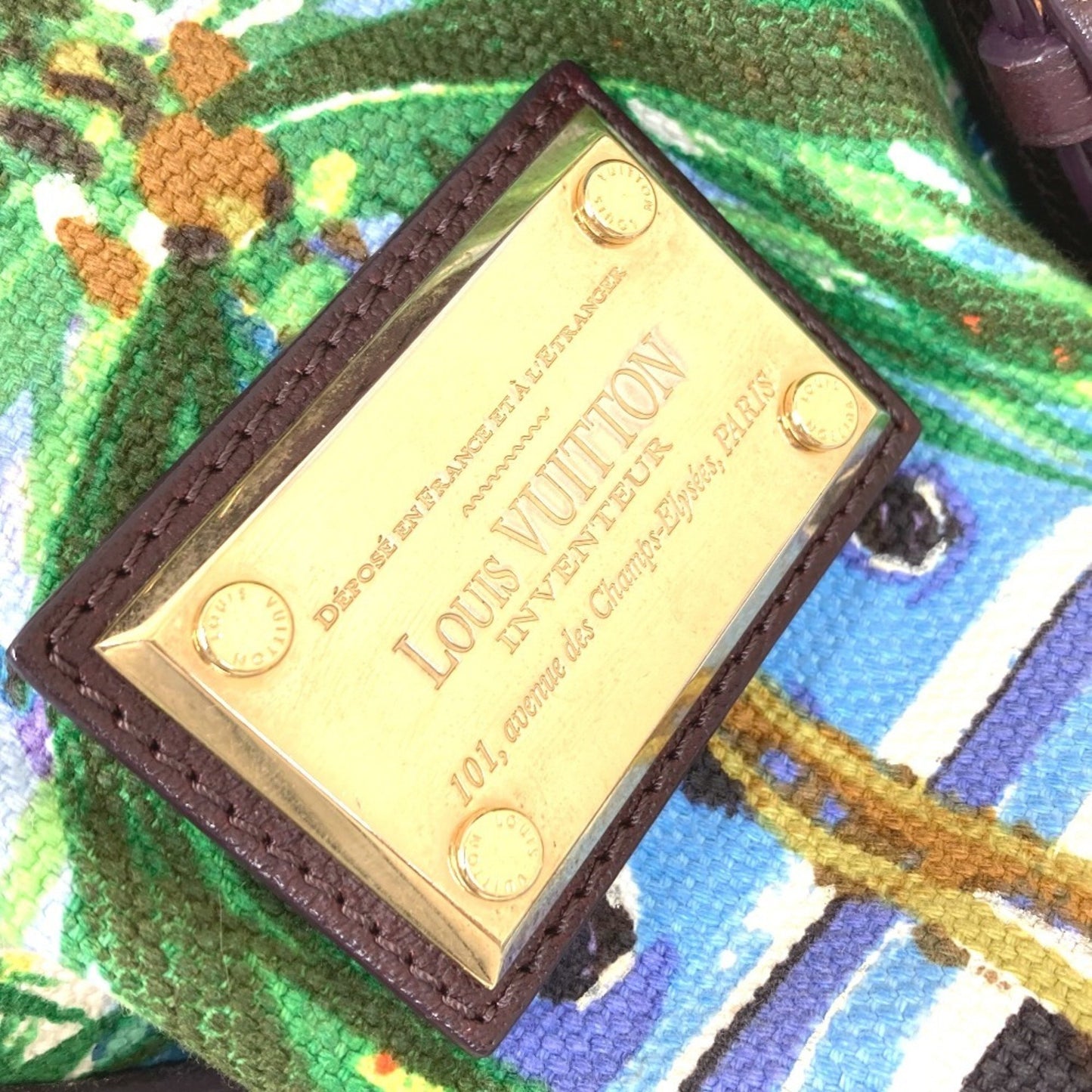 Louis Vuitton Canvas Green Shoulder Bags