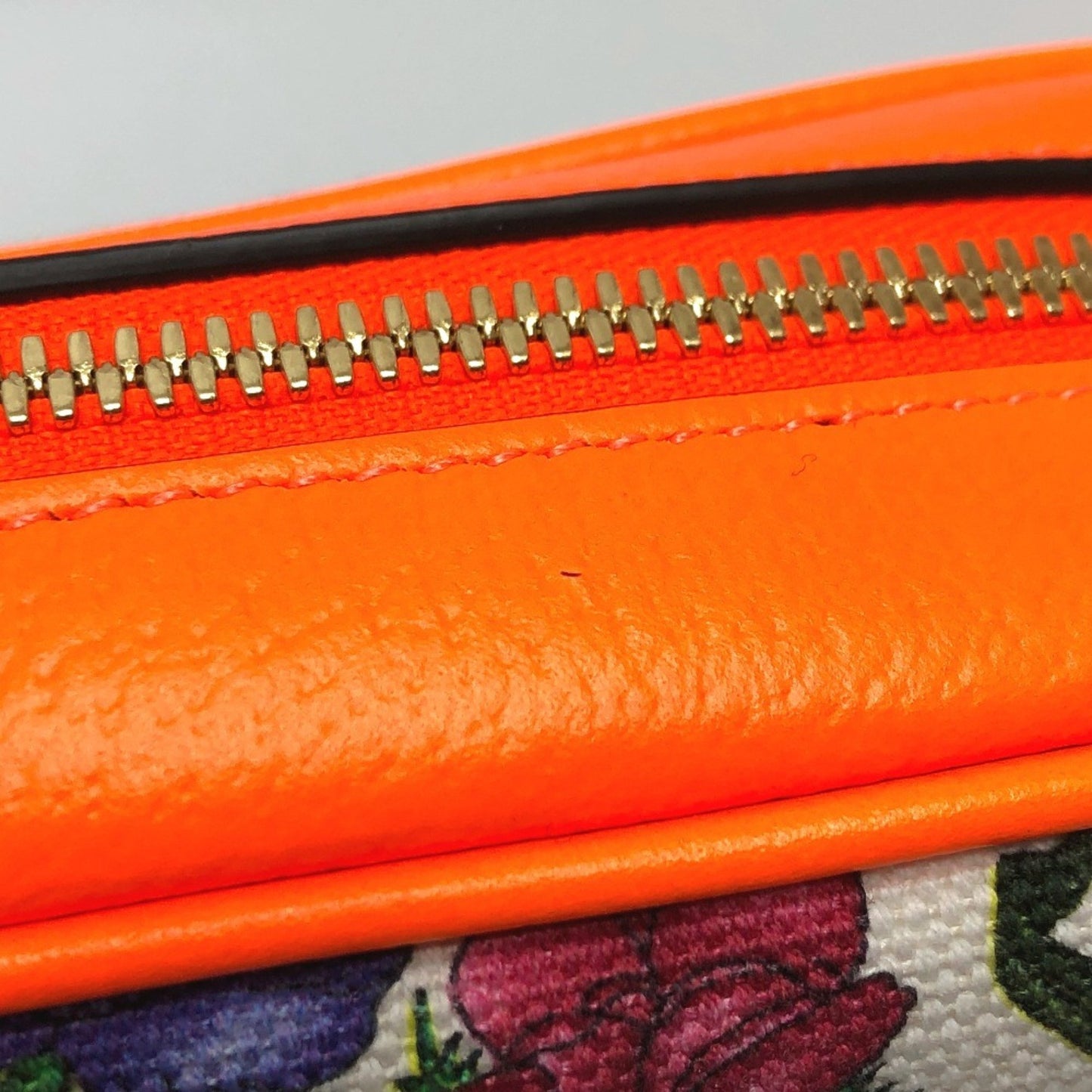 Gucci Canvas Multi Shoulder Bags